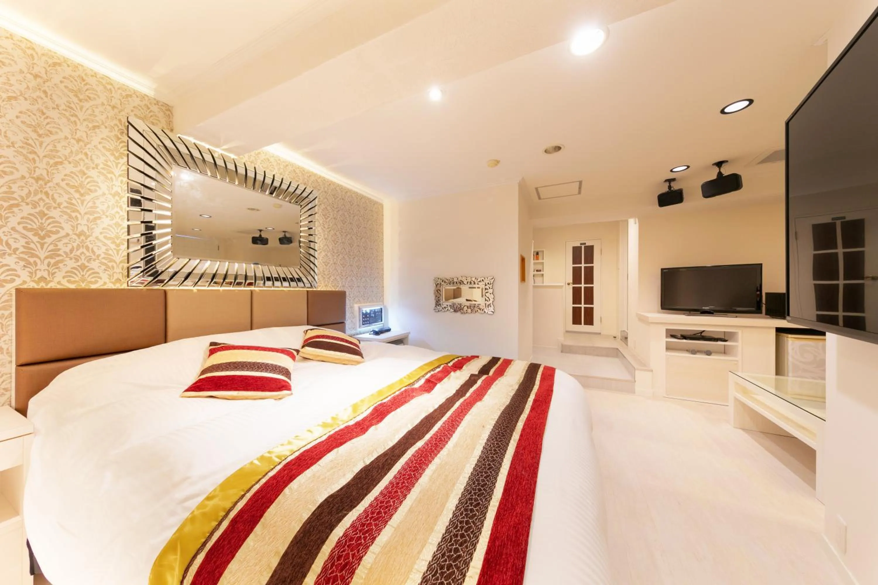 Bed in i RESORT ARTIA Sensual Gifu (Adult Only)