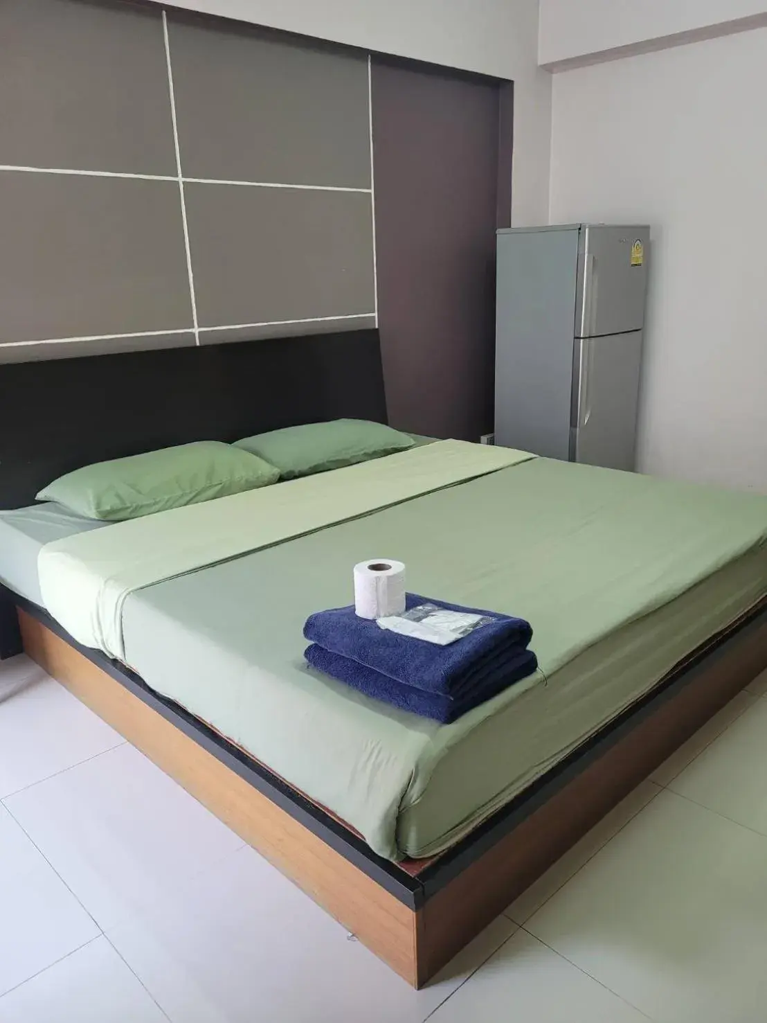 Studio Apartment with Balcony in Ladapan Mansion Studio Apartment with Balcony in Ladapan Mansion