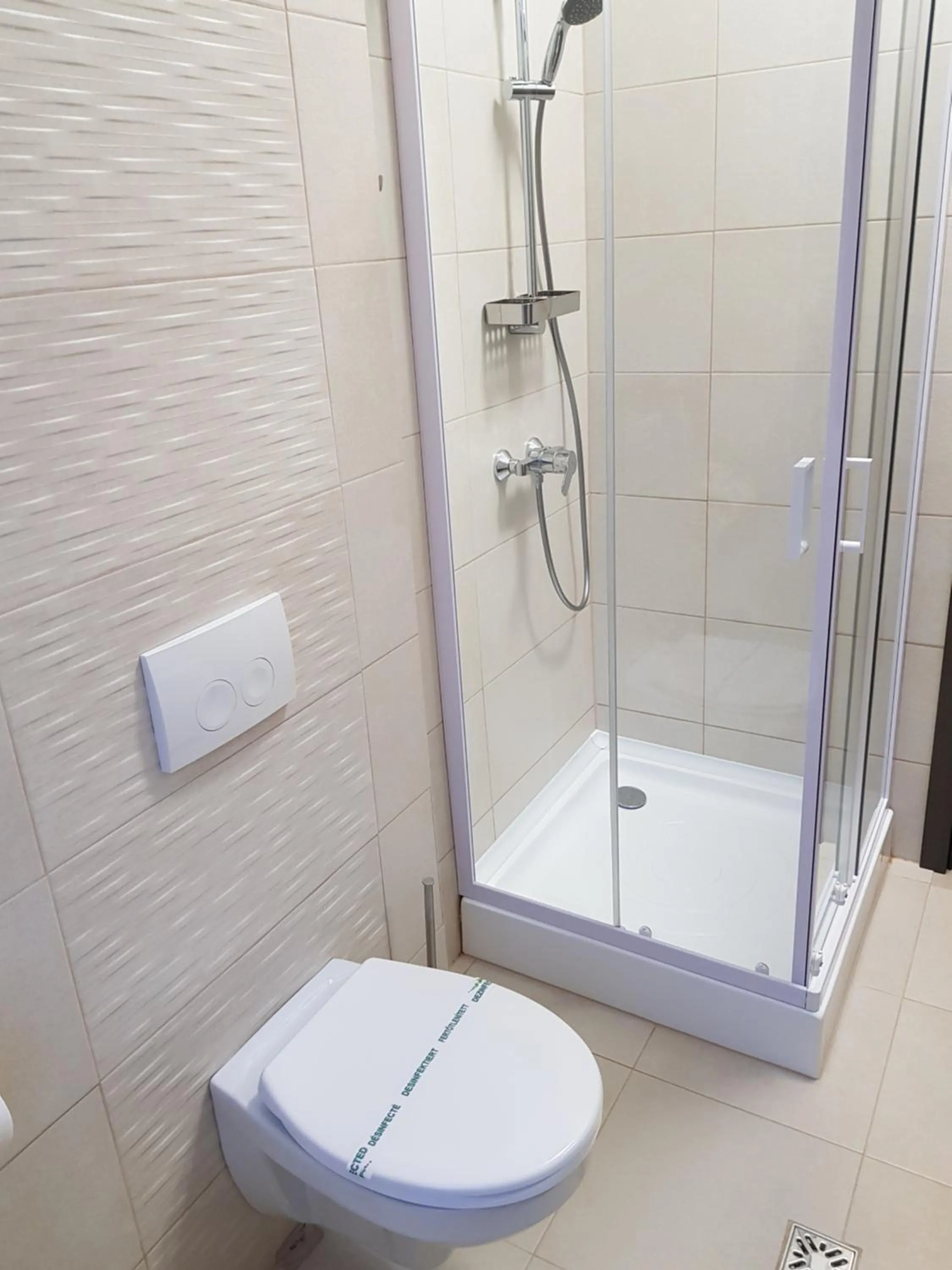 Bathroom in Resita Residence