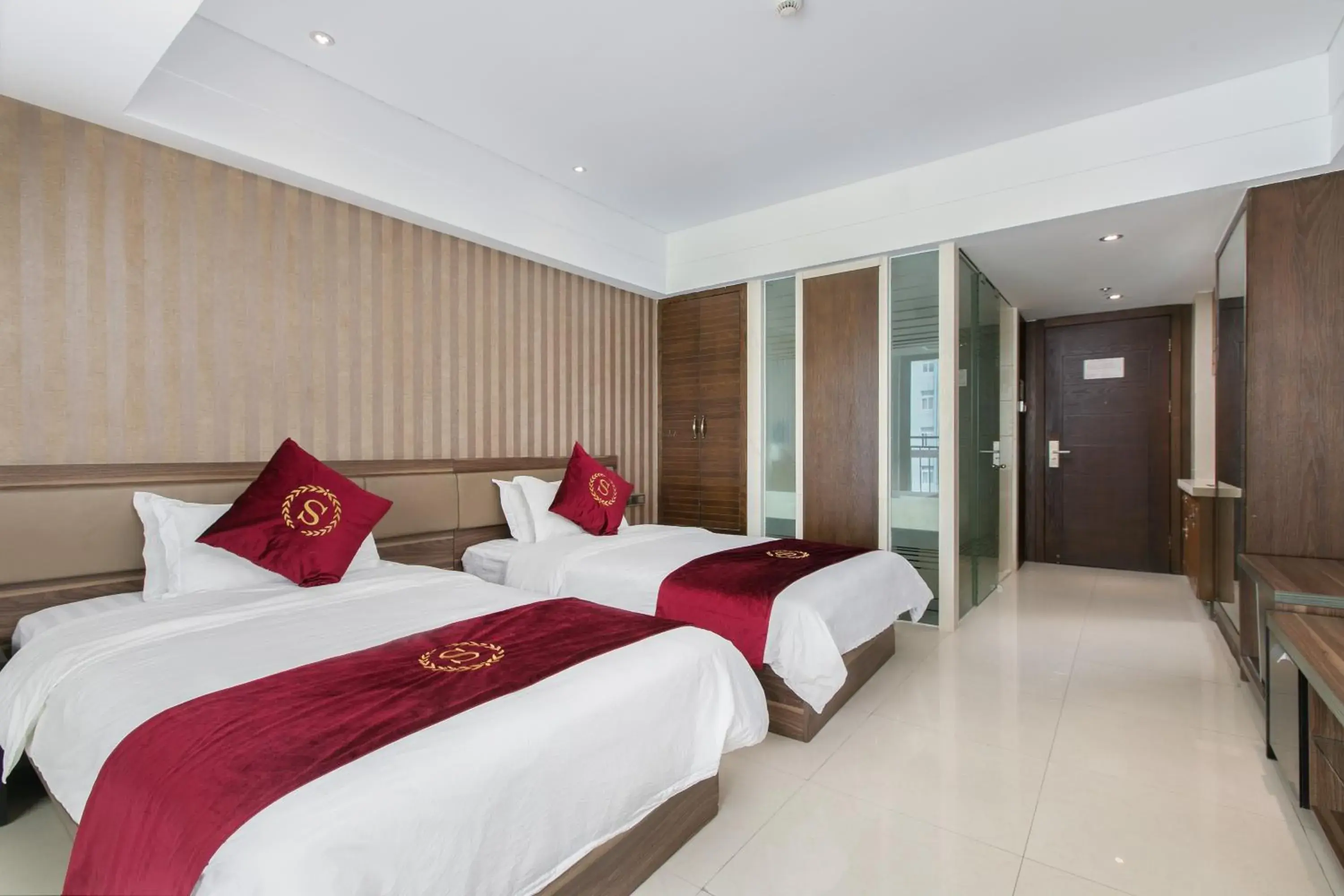 Superior Double Room in Sanya Sun and Sea Gueshouse Superior Double Room in Sanya Sun and Sea Gueshouse