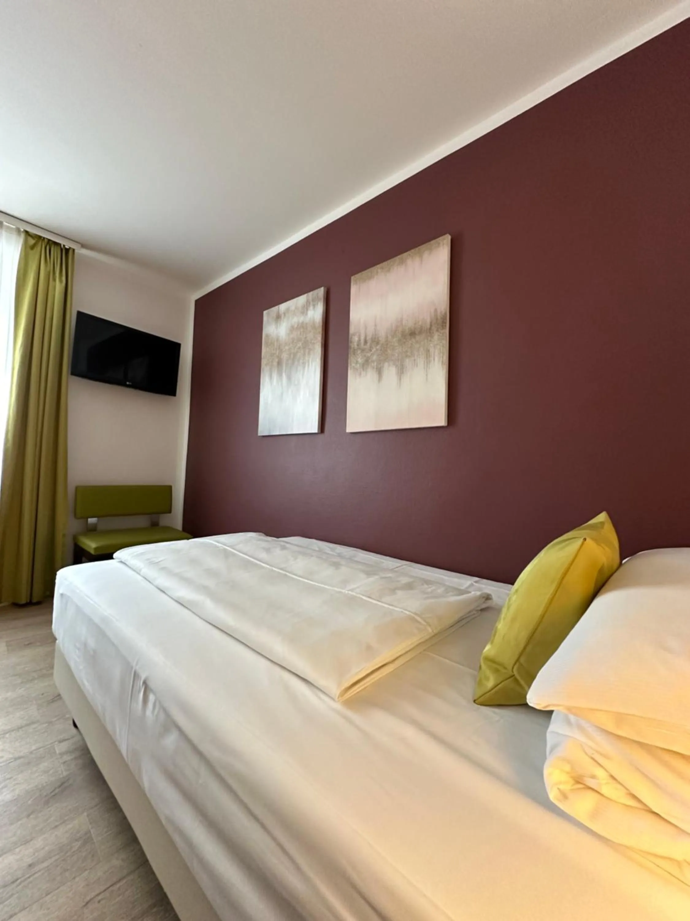 Photo of the whole room, Bed in Hotel Rappensberger