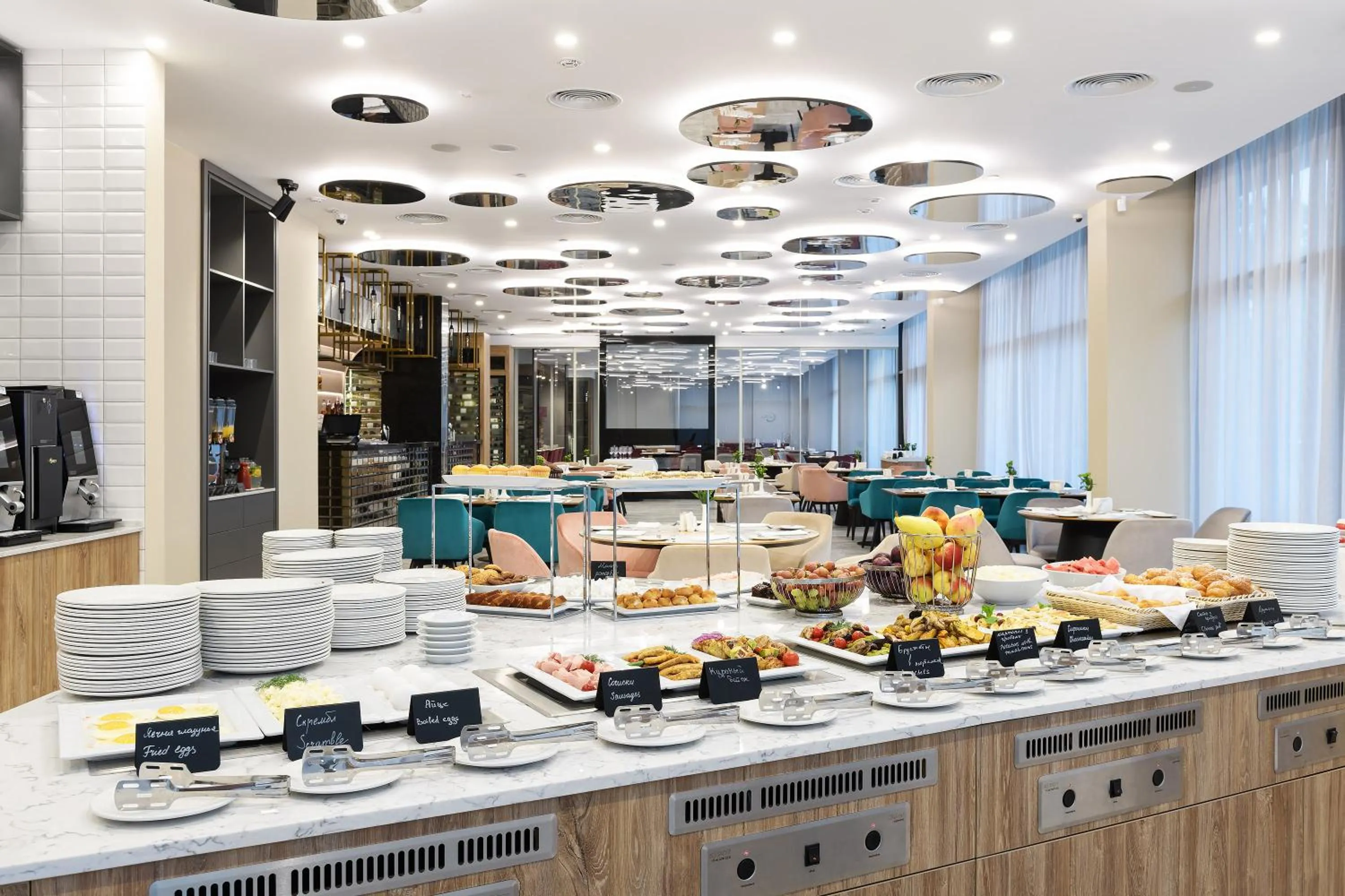 Restaurant/places to eat in Premier Hotel Odesa