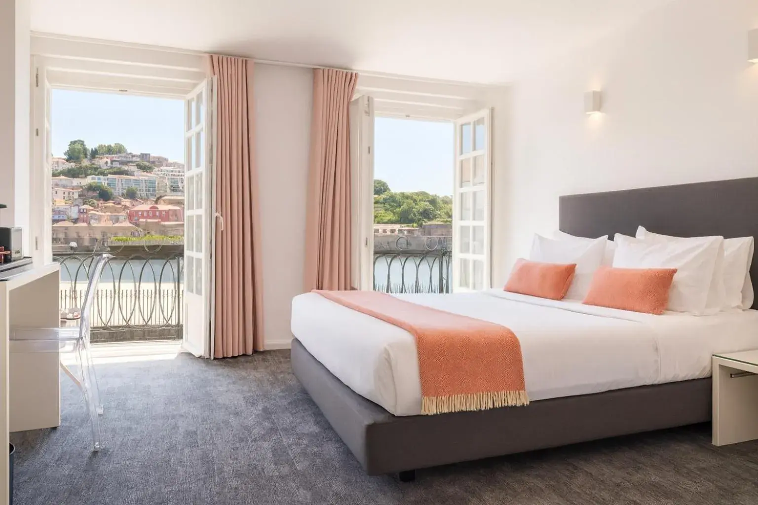 Premium Double Room with River View in Miragaia - Riverside Suites - Adults Only Premium Double Room with River View in Miragaia - Riverside Suites - Adults Only