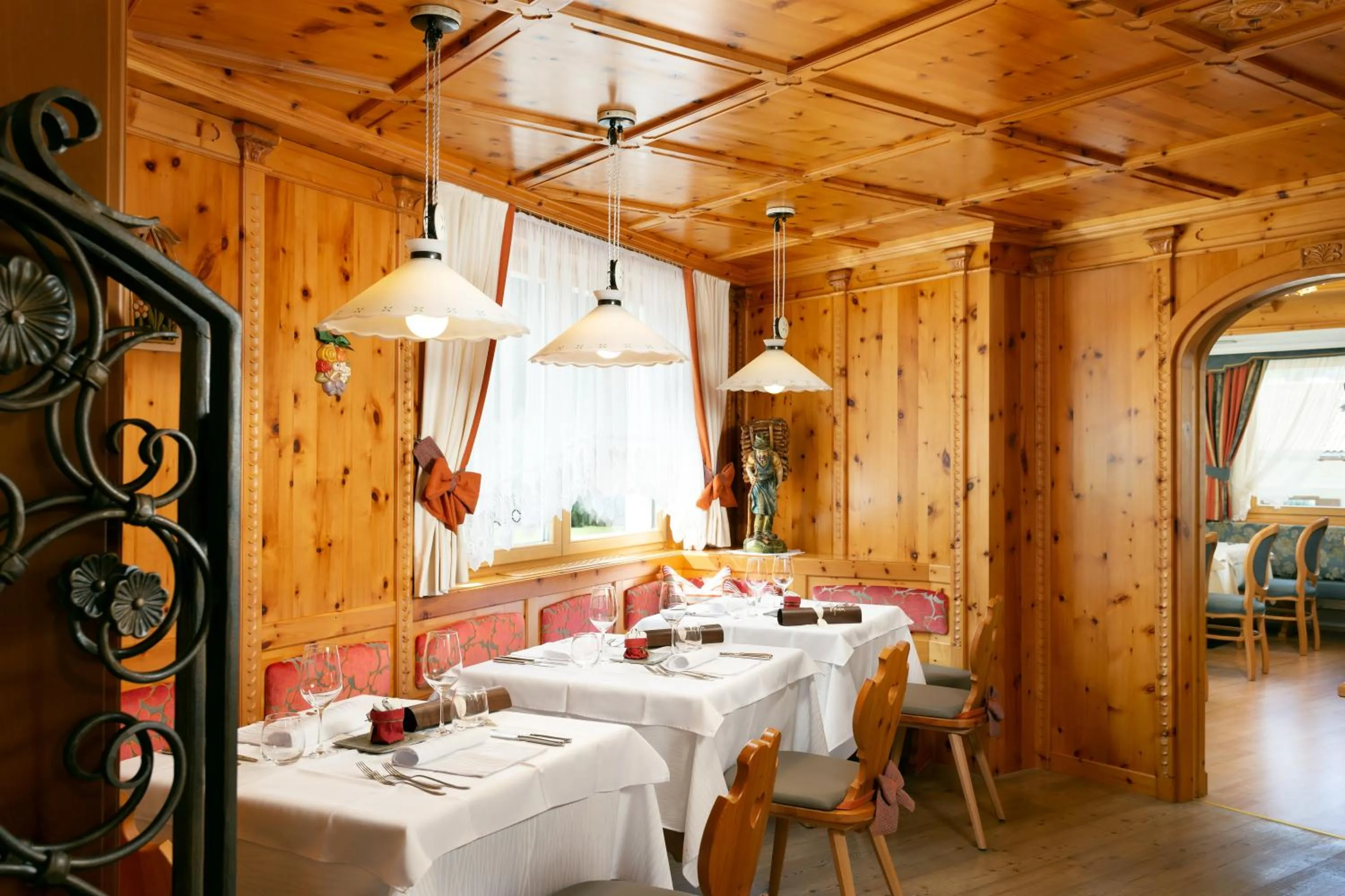 Restaurant/places to eat in Hotel Gries