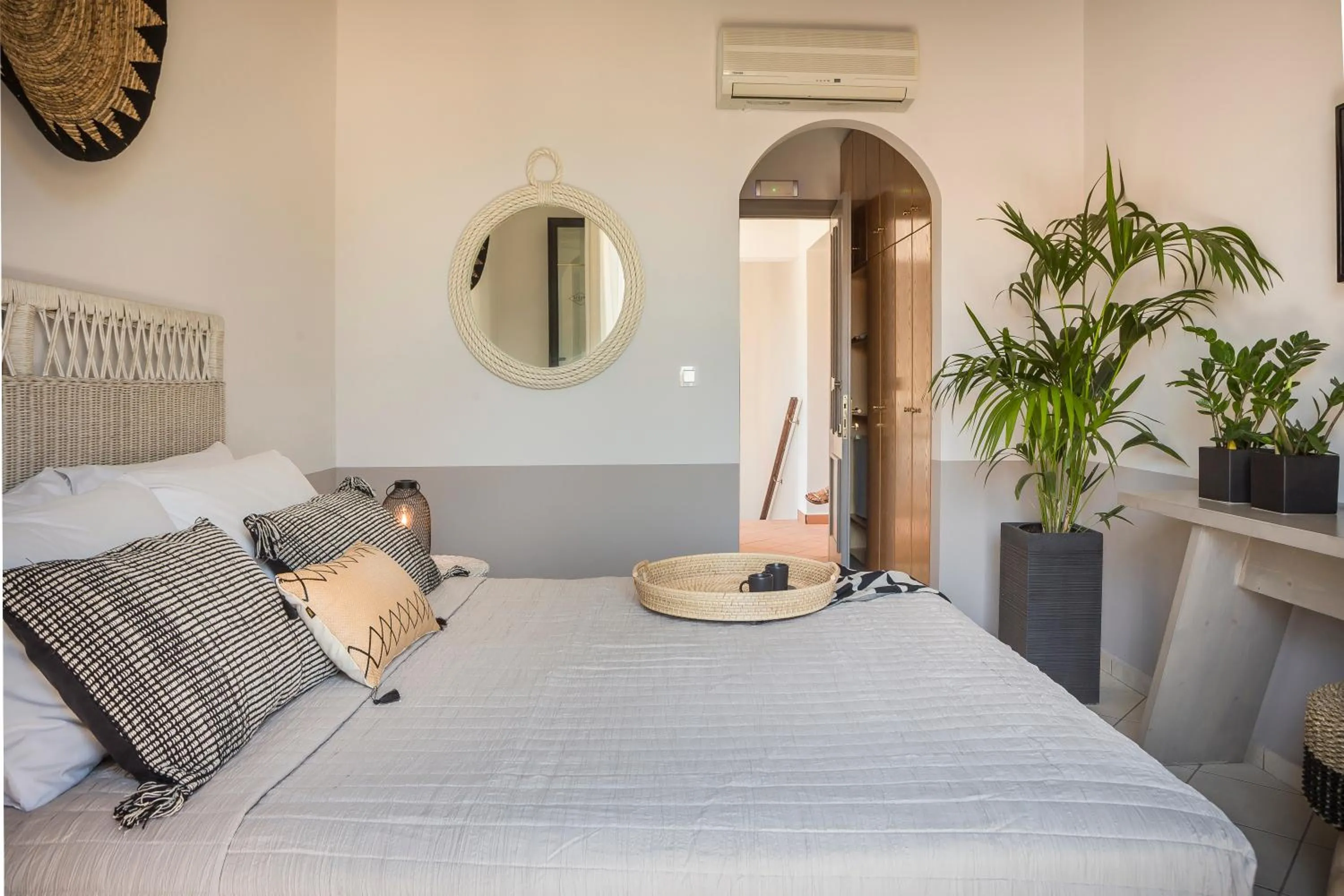 Bedroom, Bed in Makis Hotel