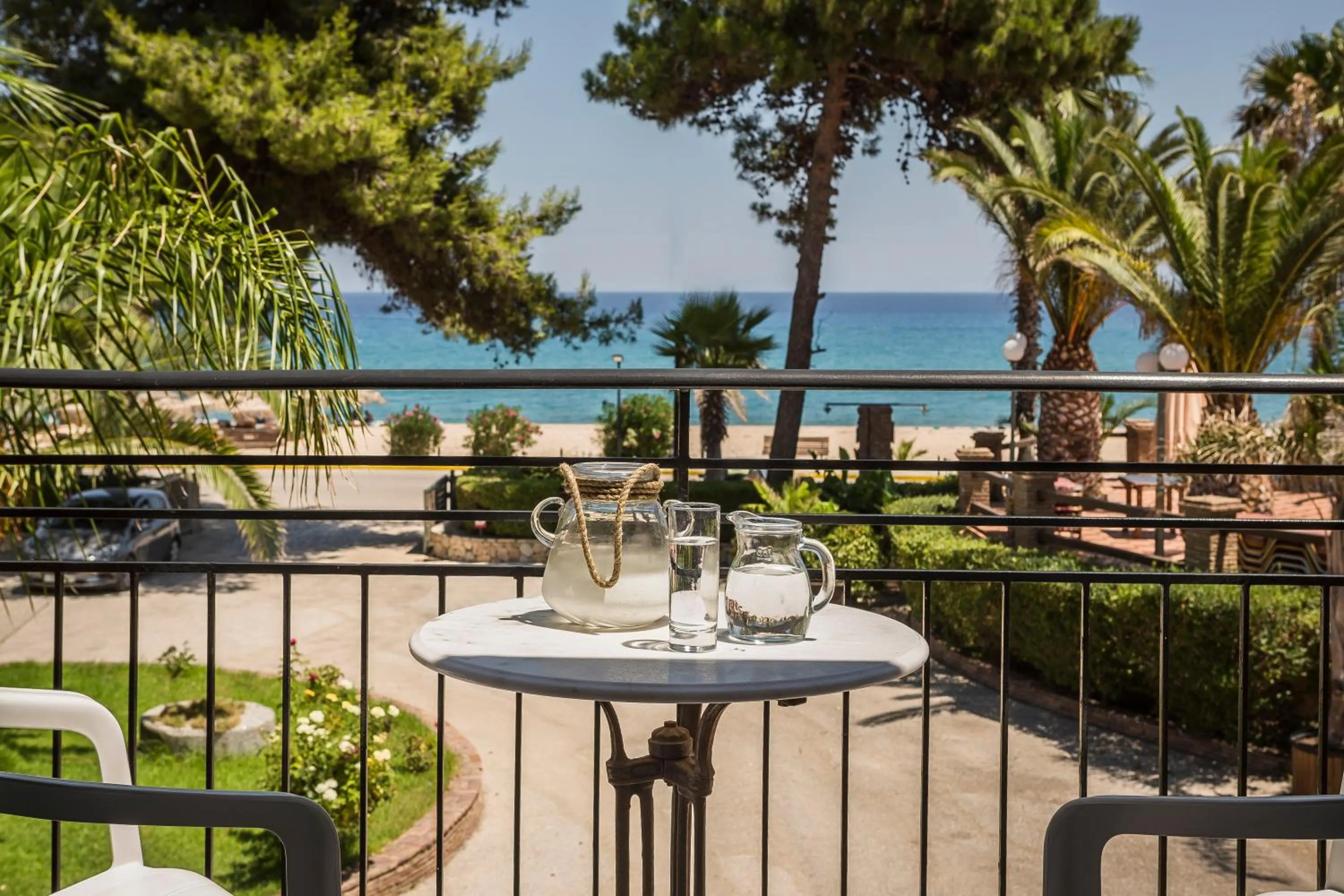 Balcony/Terrace in Makis Hotel