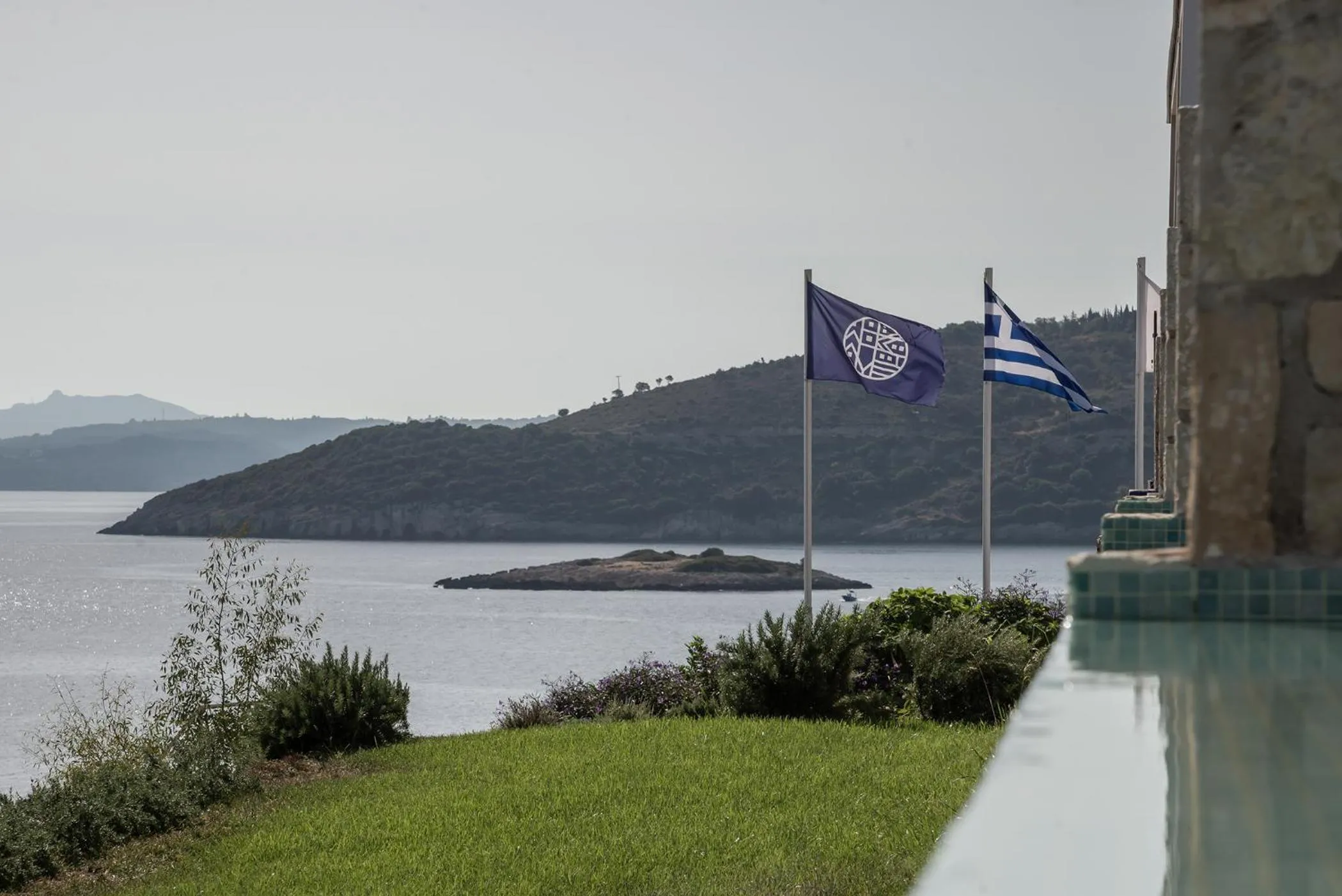 Aliv stone suites & spa