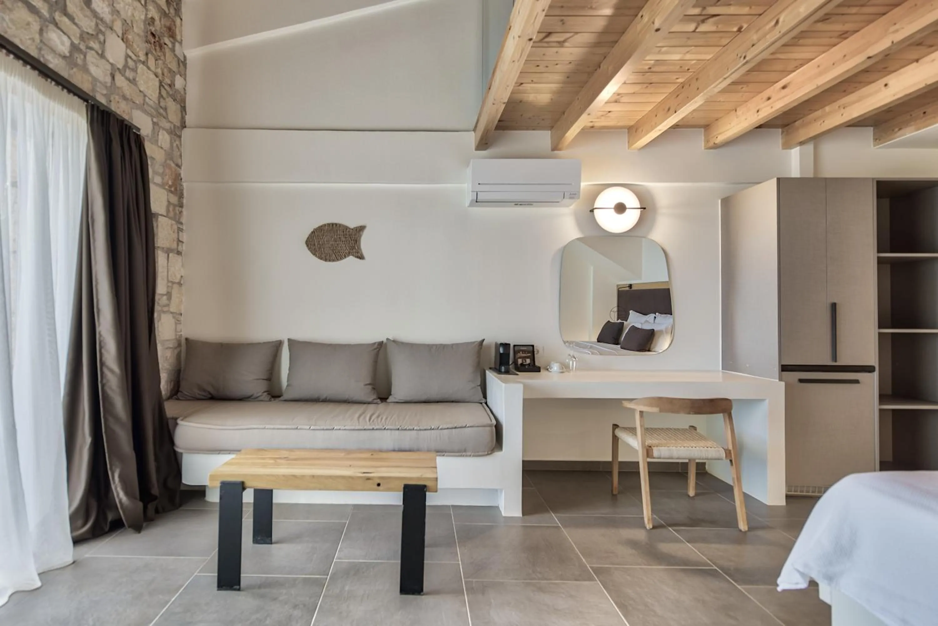 Aliv stone suites & spa