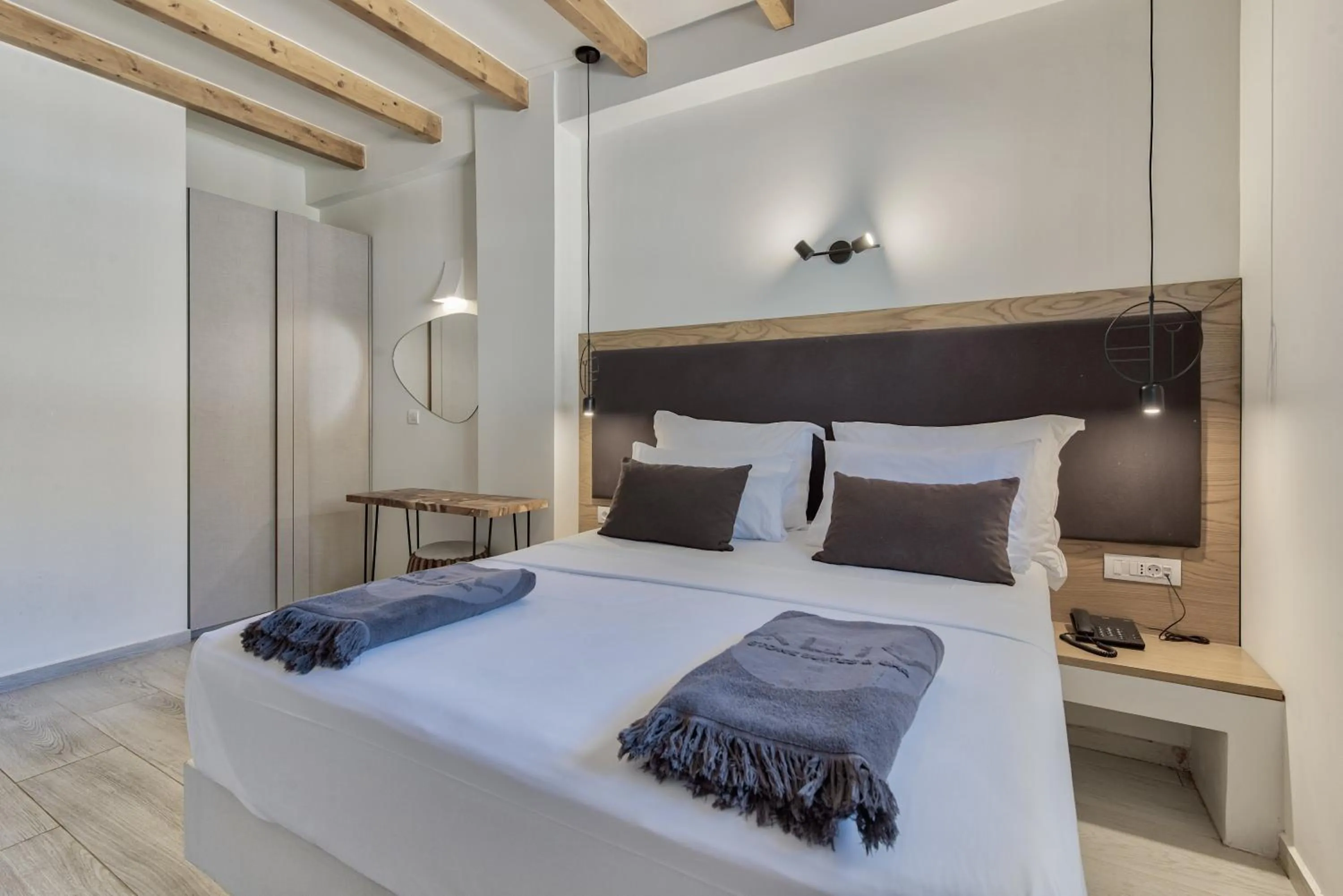 Aliv stone suites & spa