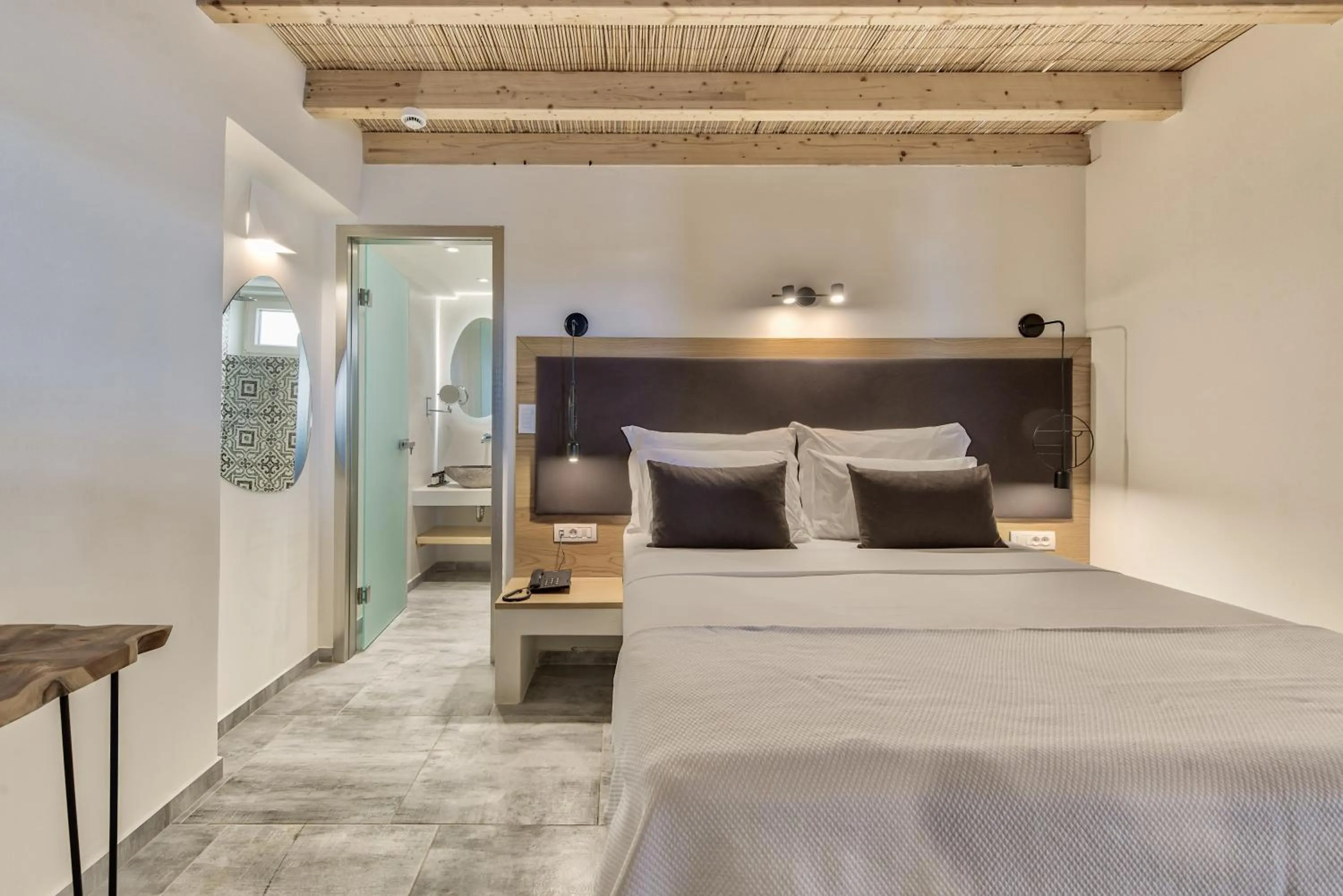 Aliv stone suites & spa