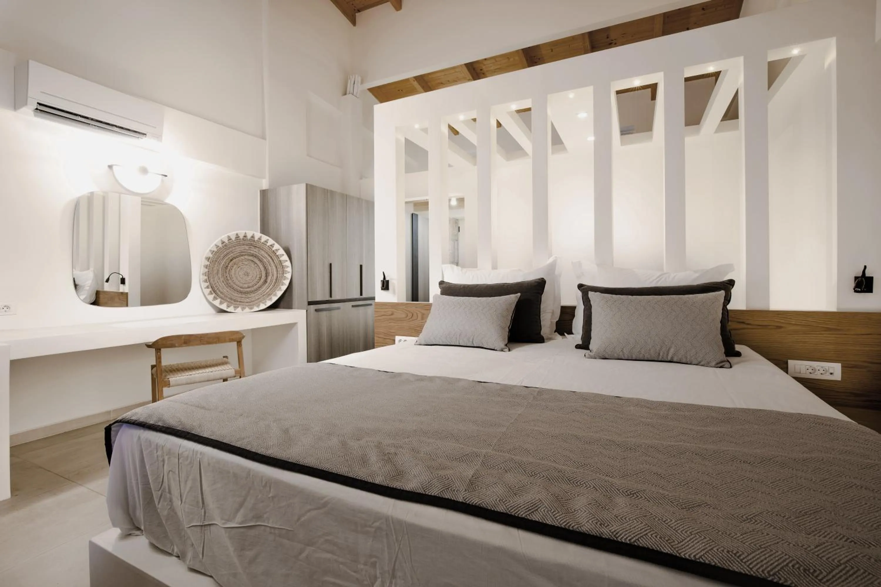 Aliv stone suites & spa