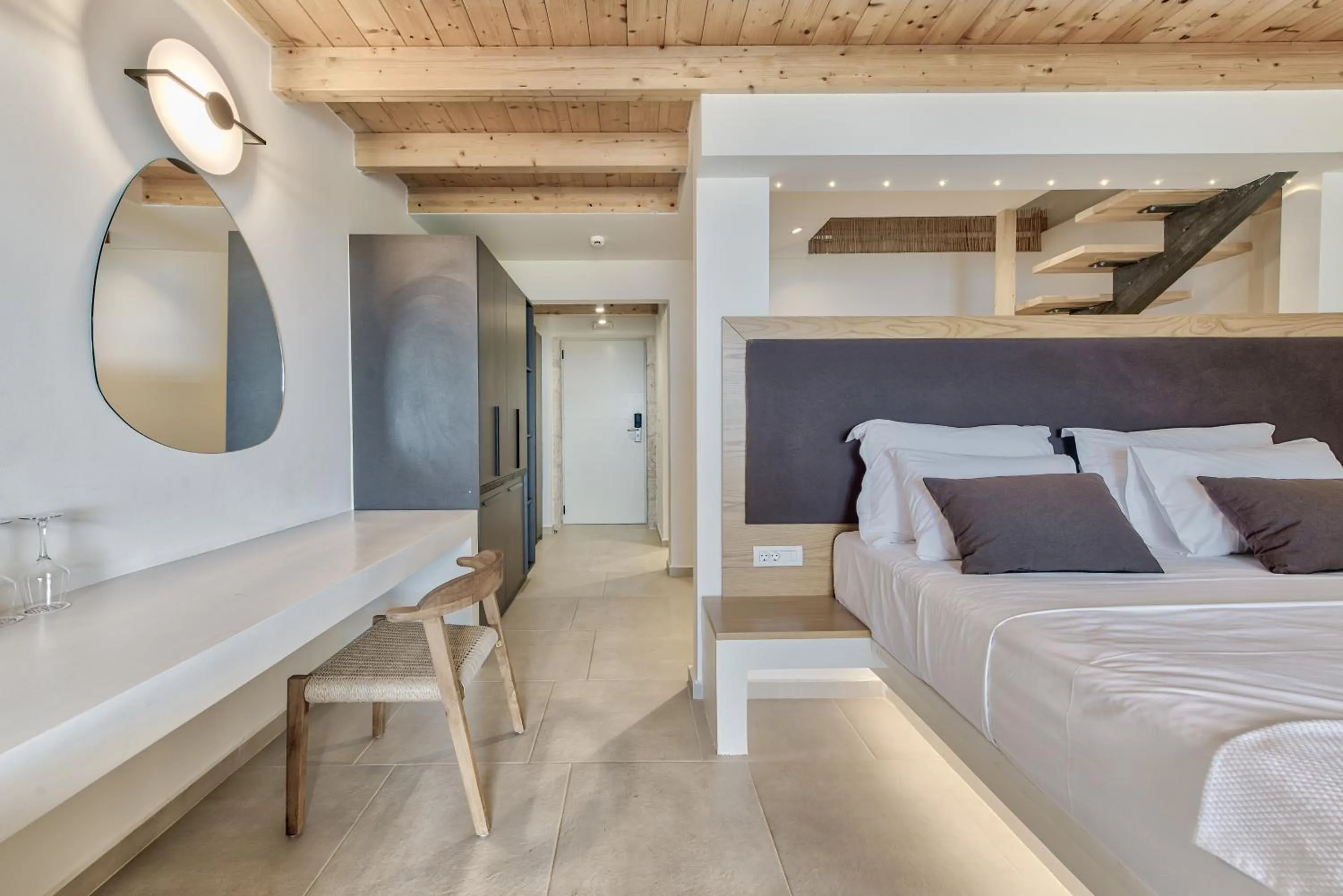 Aliv stone suites & spa