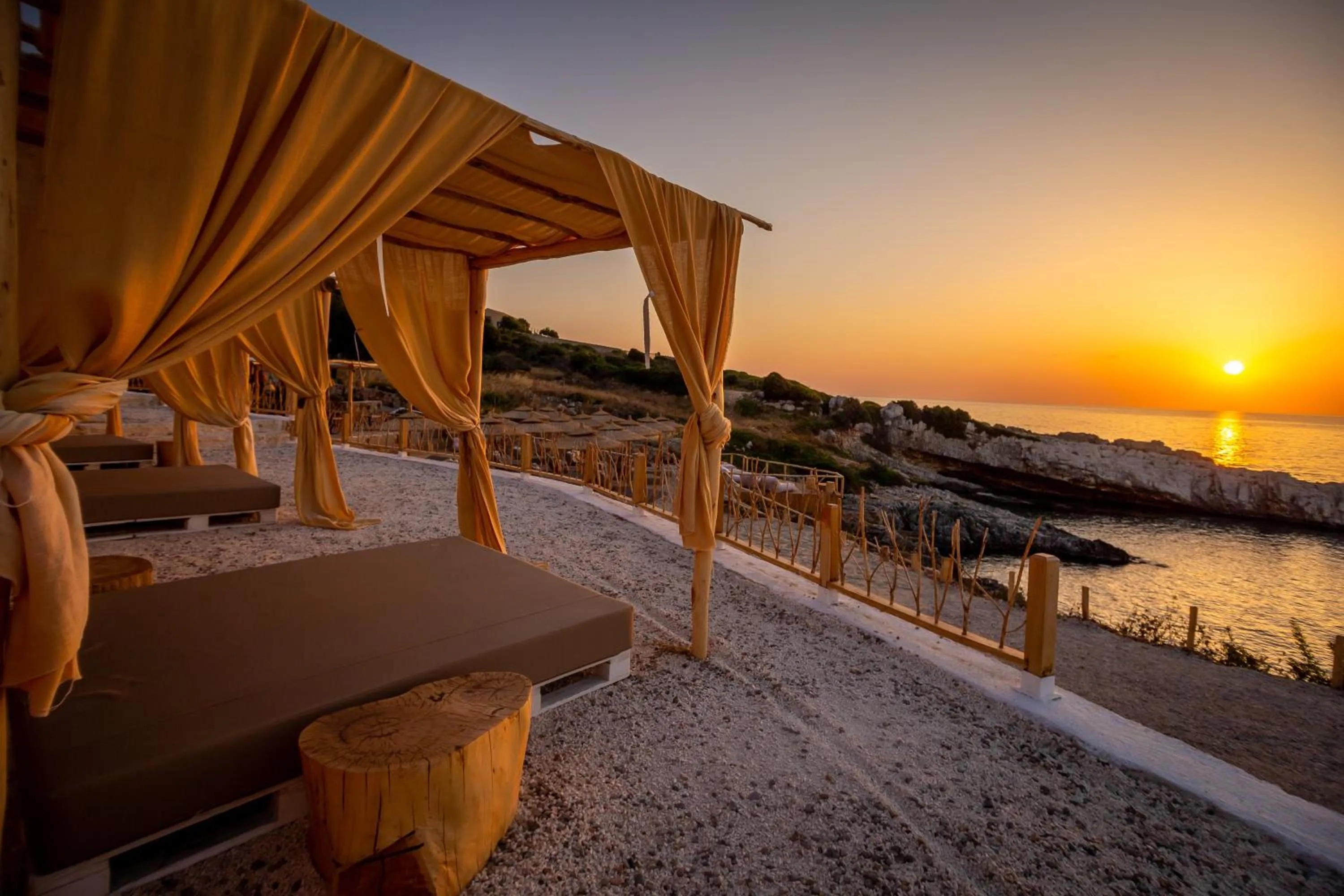 Aliv stone suites & spa