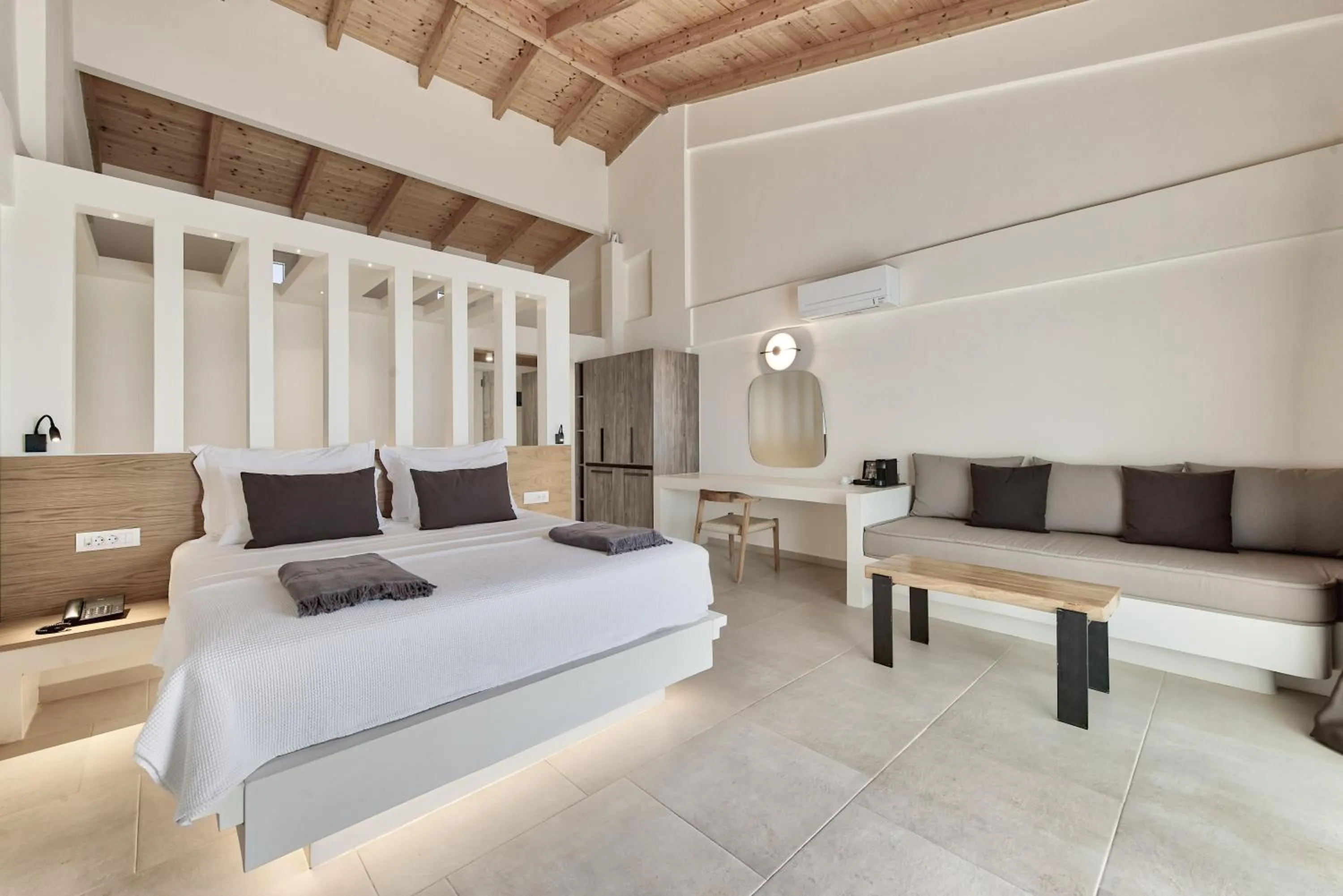 Aliv stone suites & spa