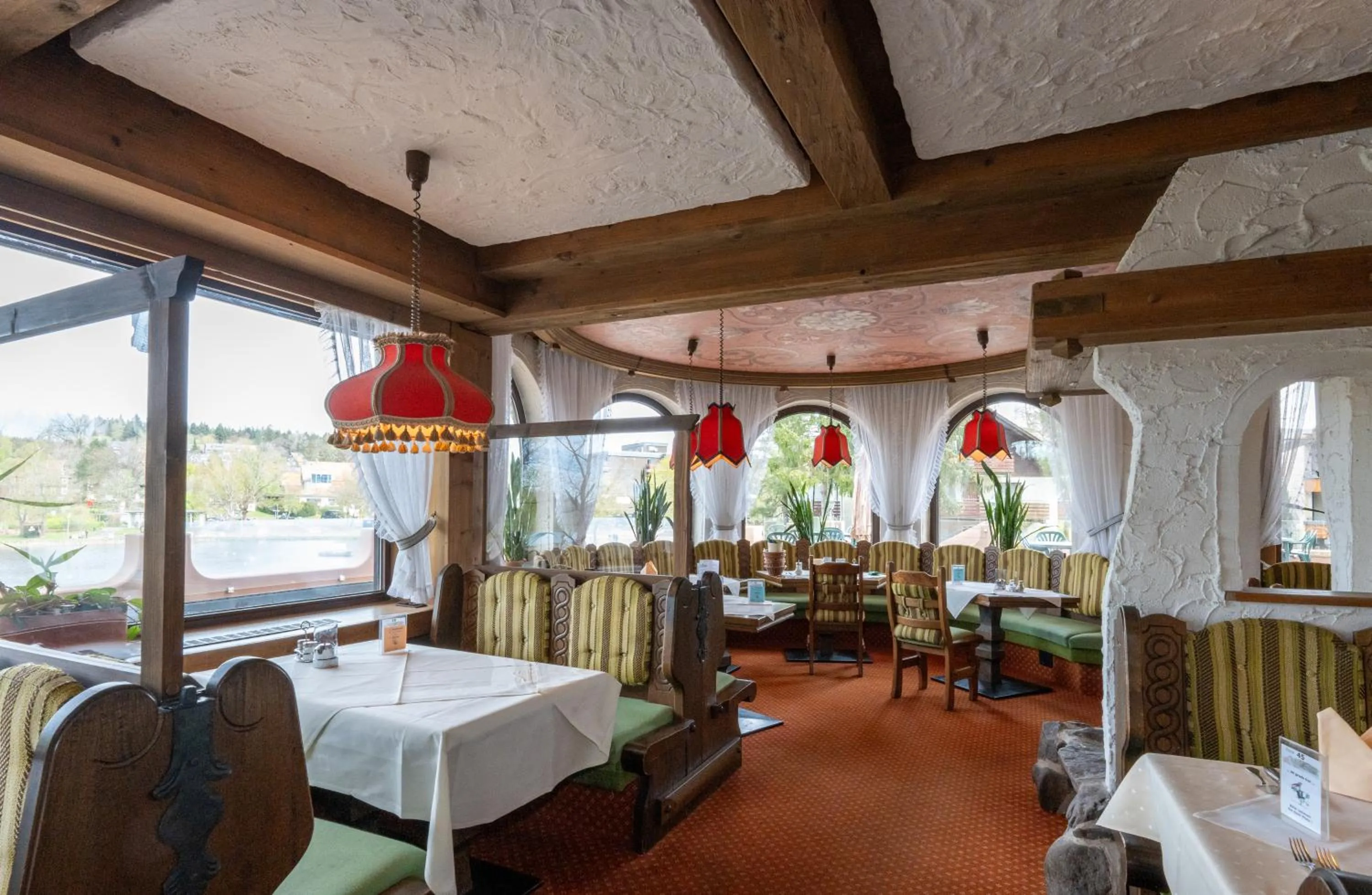 Restaurant/places to eat in Hotels am Kranichsee