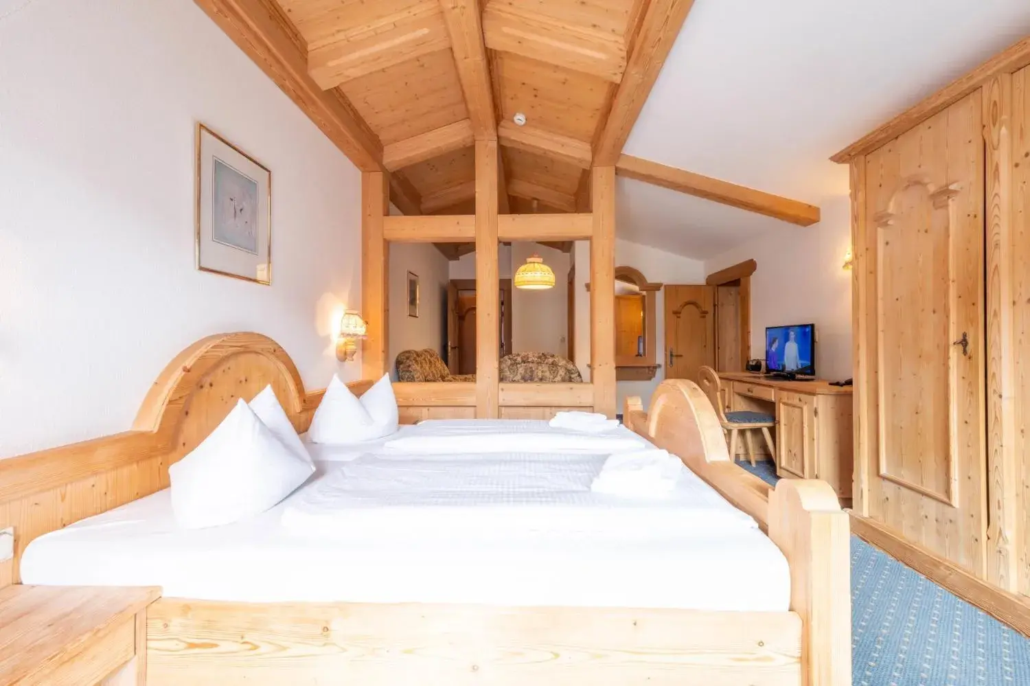 Two-Bedroom Family Apartment - single occupancy in Hotels am Kranichsee Two-Bedroom Family Apartment - single occupancy in Hotels am Kranichsee