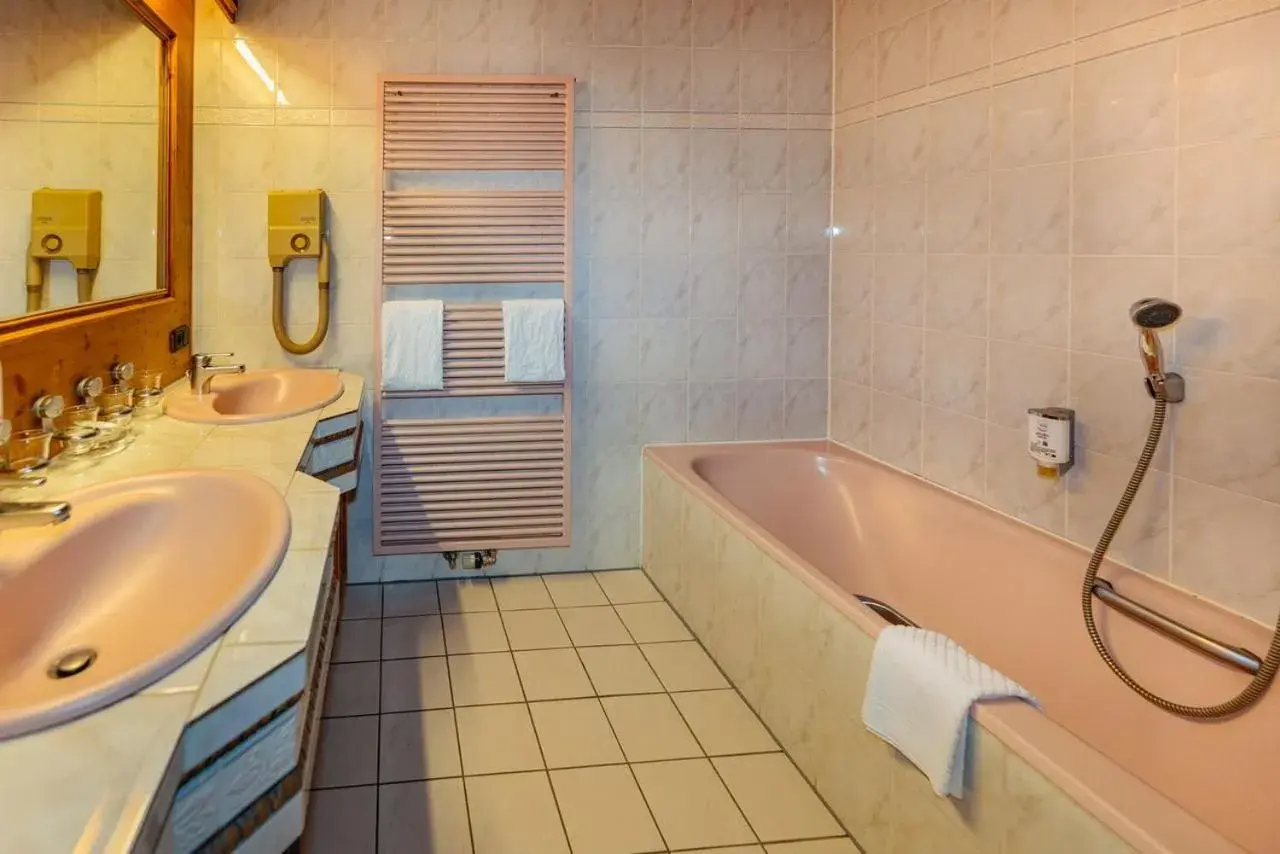 One-Bedroom Superior Apartment - single occupancy in Hotels am Kranichsee One-Bedroom Superior Apartment - single occupancy in Hotels am Kranichsee