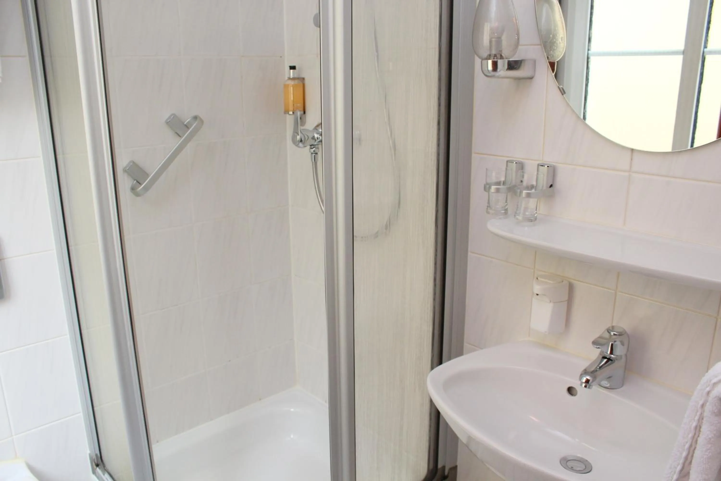 Bathroom in Hotel Sonne