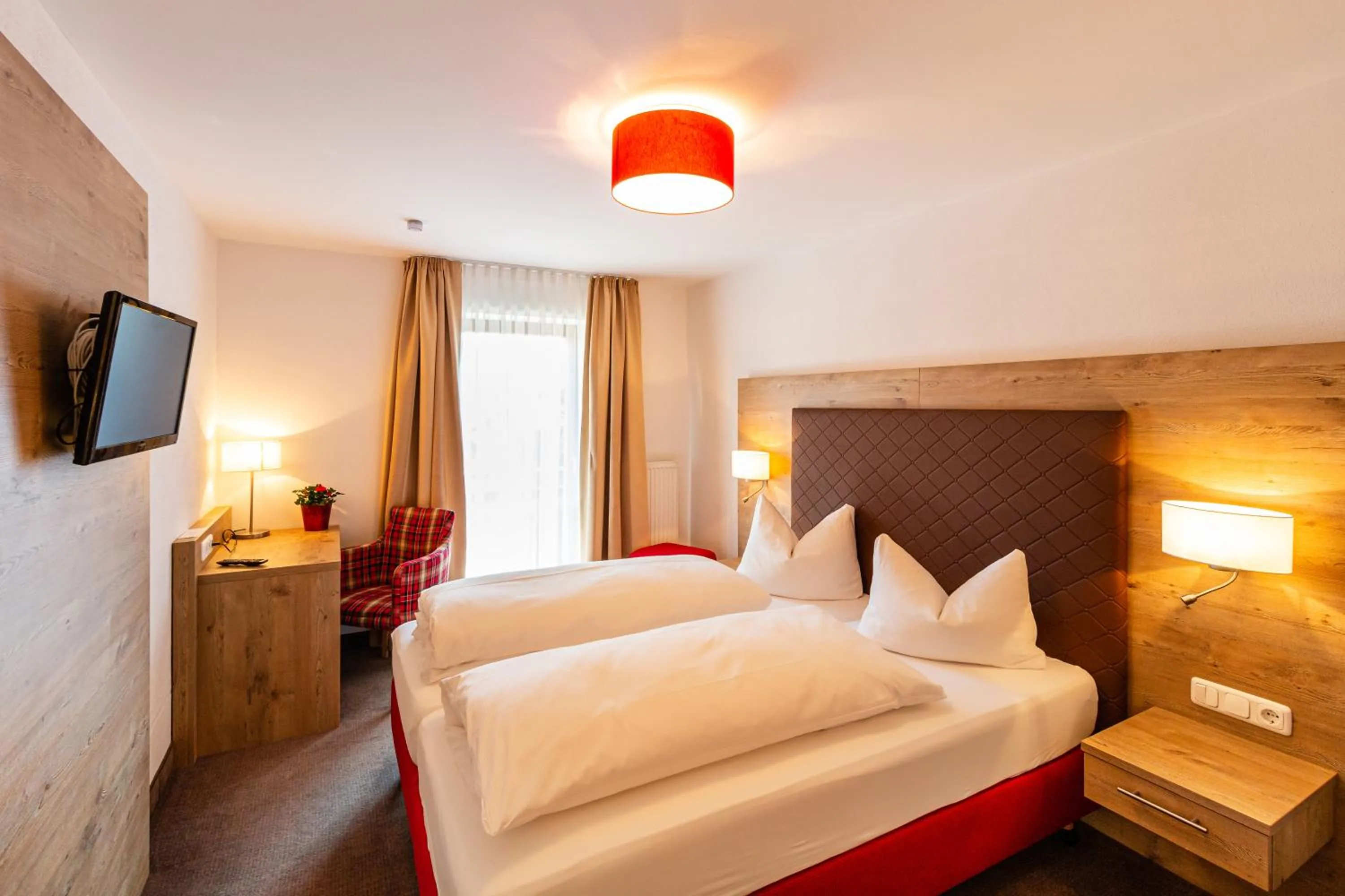 Bed in Hotel Gasthof Neuwirt