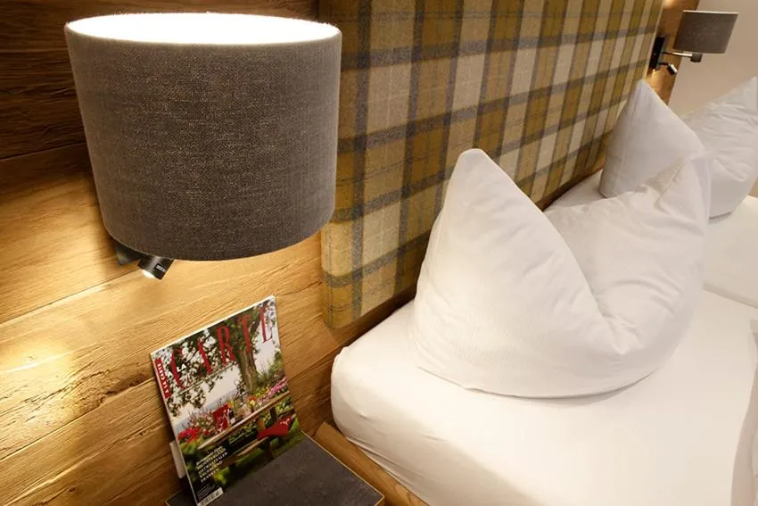 Bed in Hotel Gasthof Neuwirt