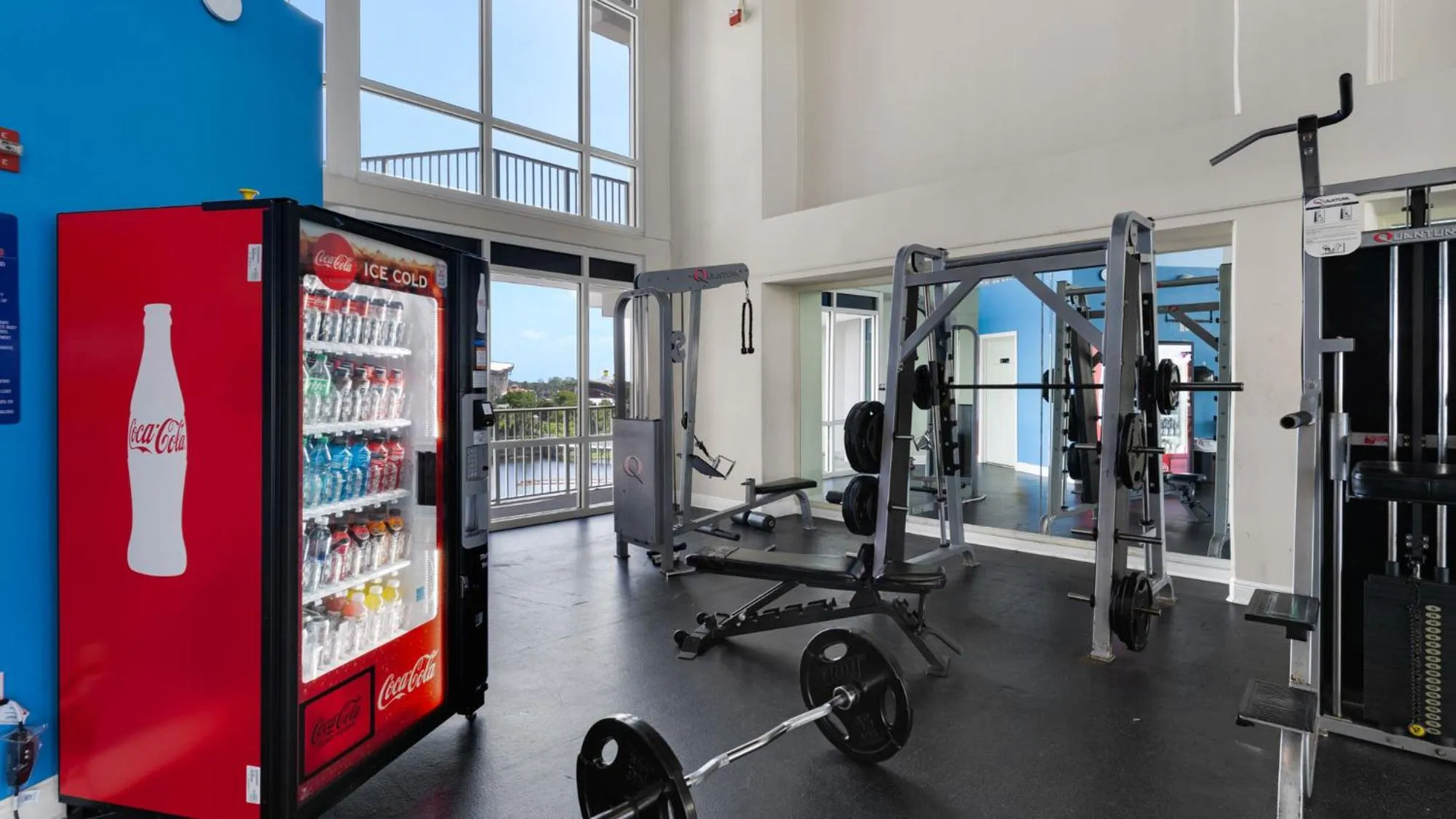 Laketown Wharf 335! 1 BD, 2 Bathroom with Amazing Amenities