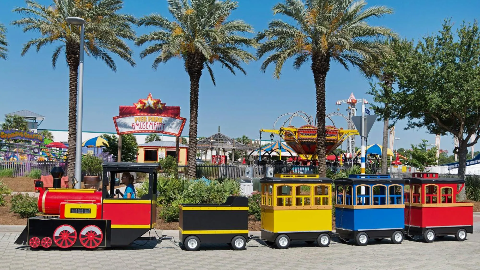 Laketown Wharf 335! 1 BD, 2 Bathroom with Amazing Amenities