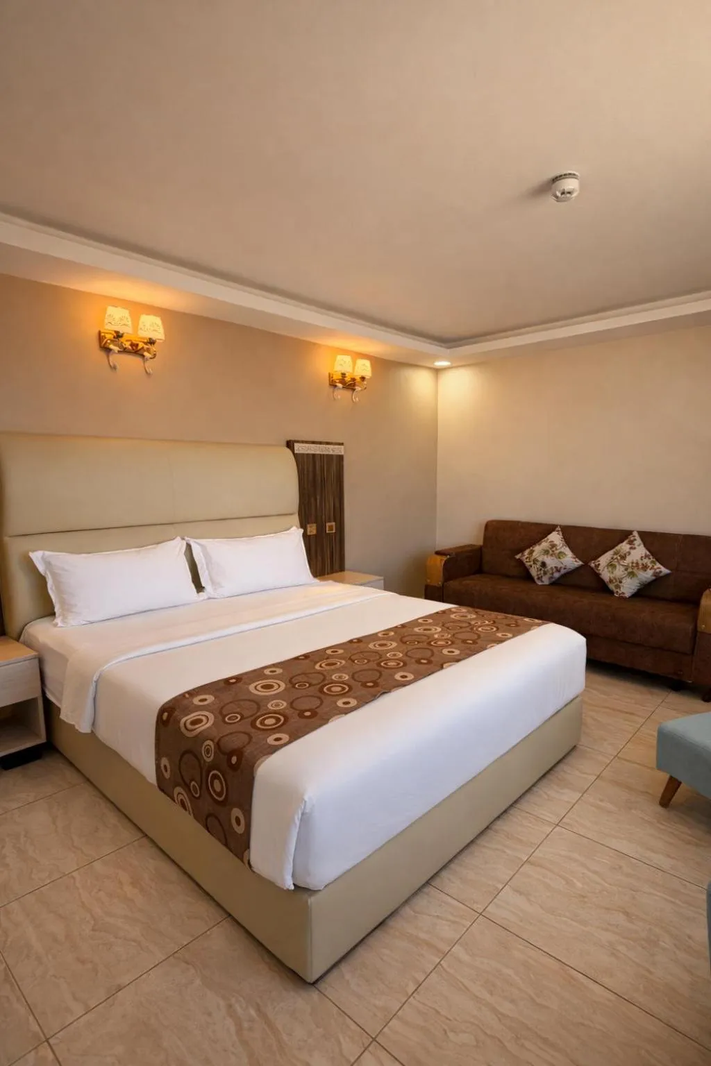 Bed in Jordan Seasons Hotel