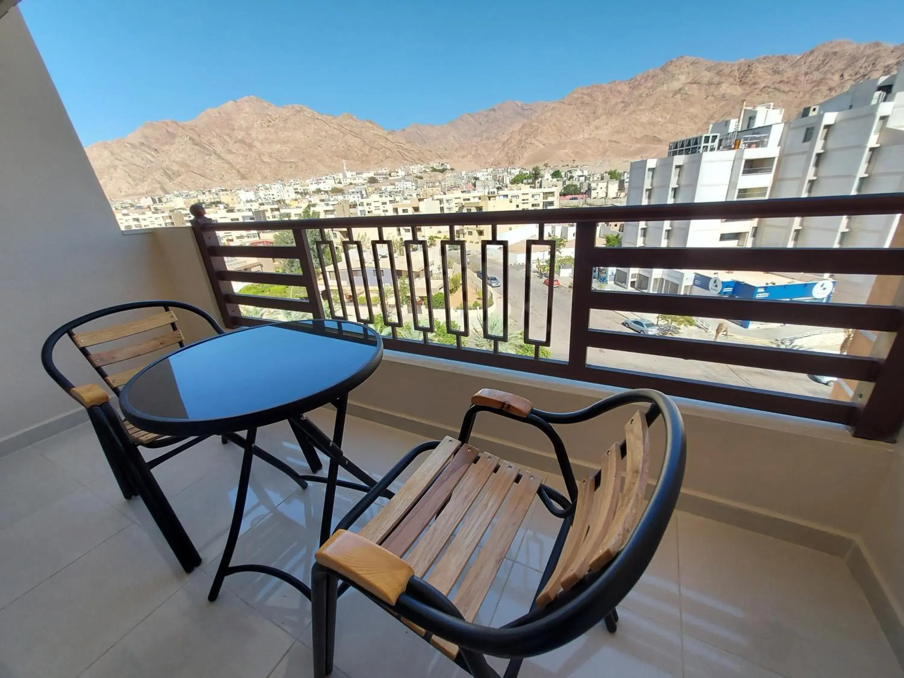 Twin Room with Balcony in Jordan Seasons Hotel Twin Room with Balcony in Jordan Seasons Hotel