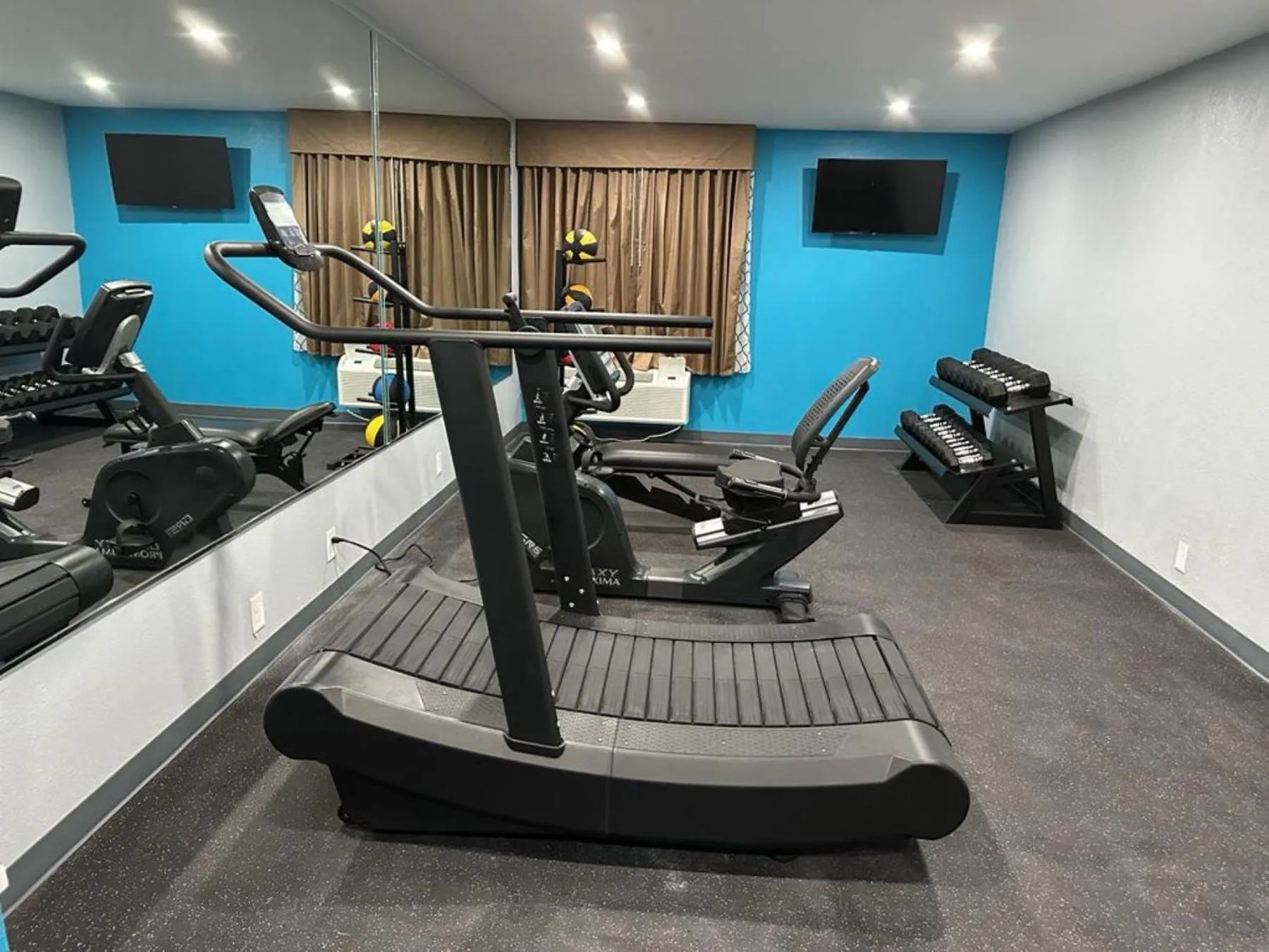 Fitness centre/facilities in Baymont by Wyndham Chattanooga Eastridge