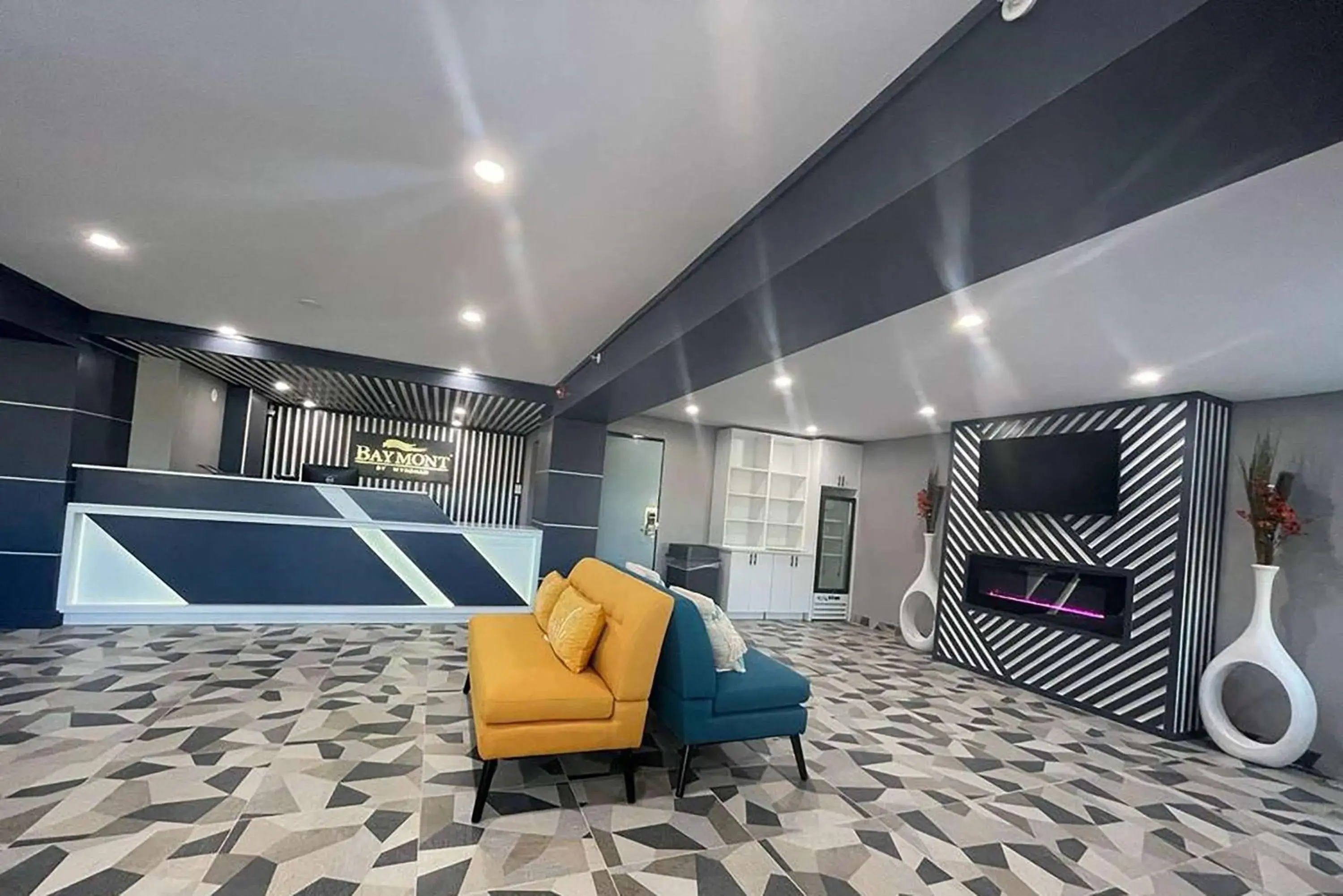 Lobby or reception in Baymont by Wyndham Chattanooga Eastridge Lobby or reception in Baymont by Wyndham Chattanooga Eastridge