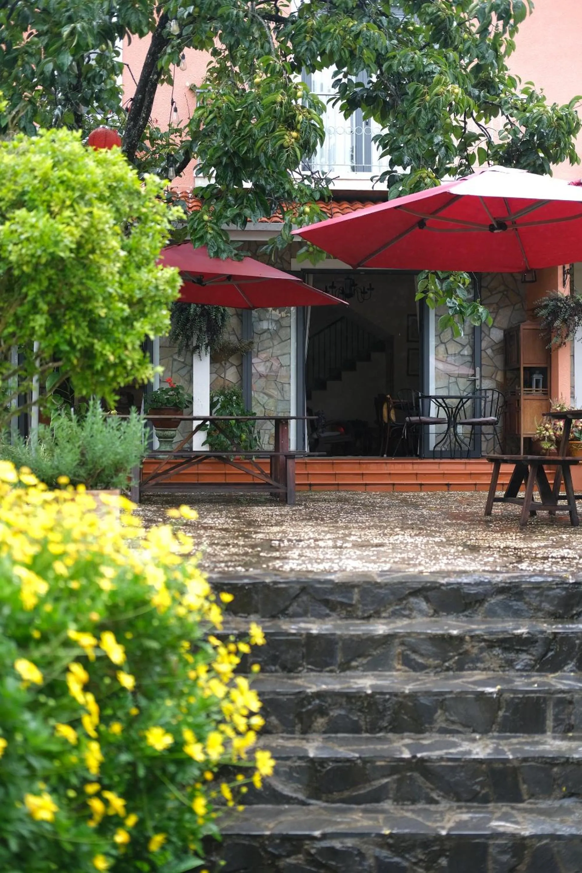 Garden view in La Em Boutique Villa