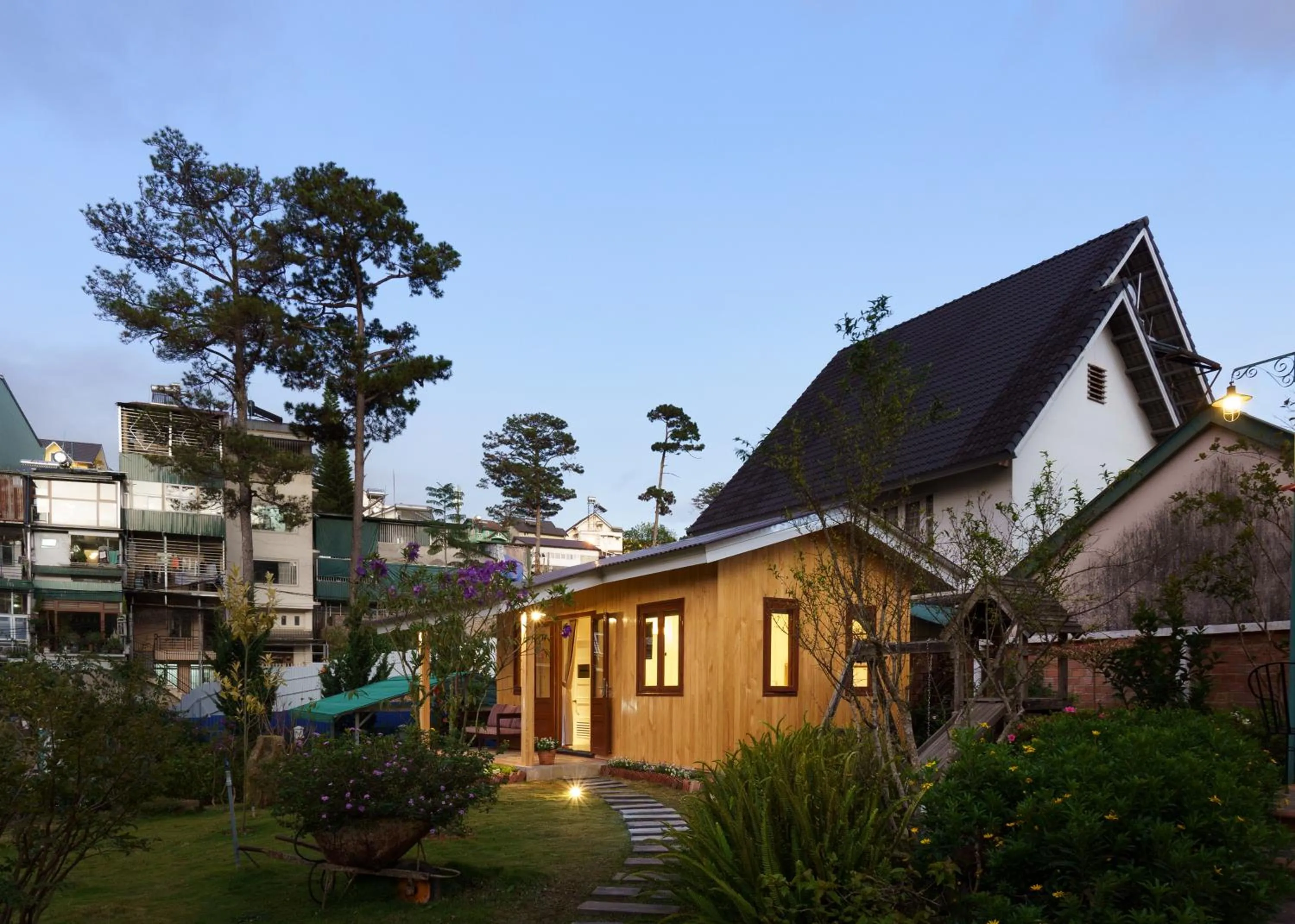 Property building in La Em Boutique Villa