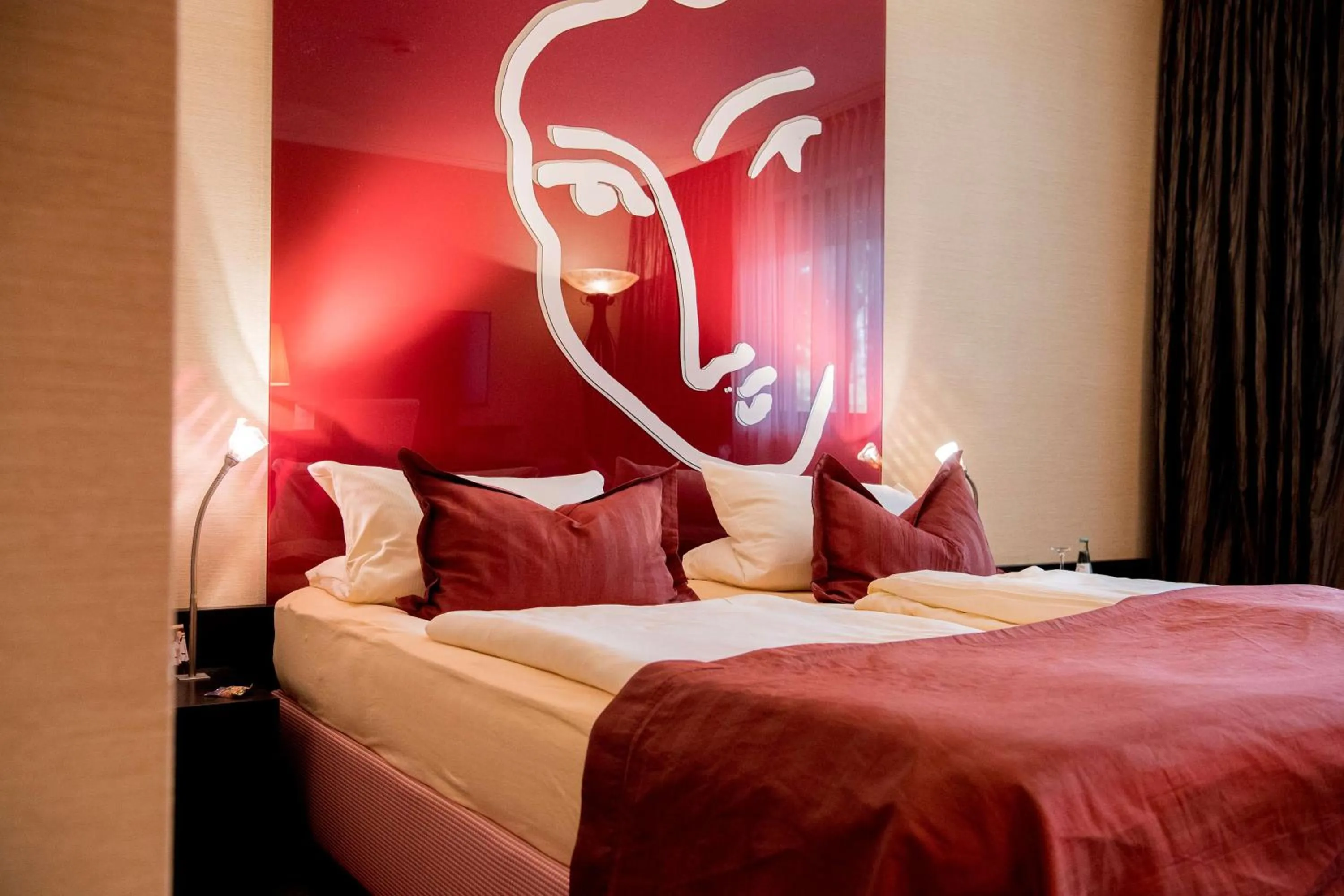 Bedroom, Bed in Atrium Hotel Mainz