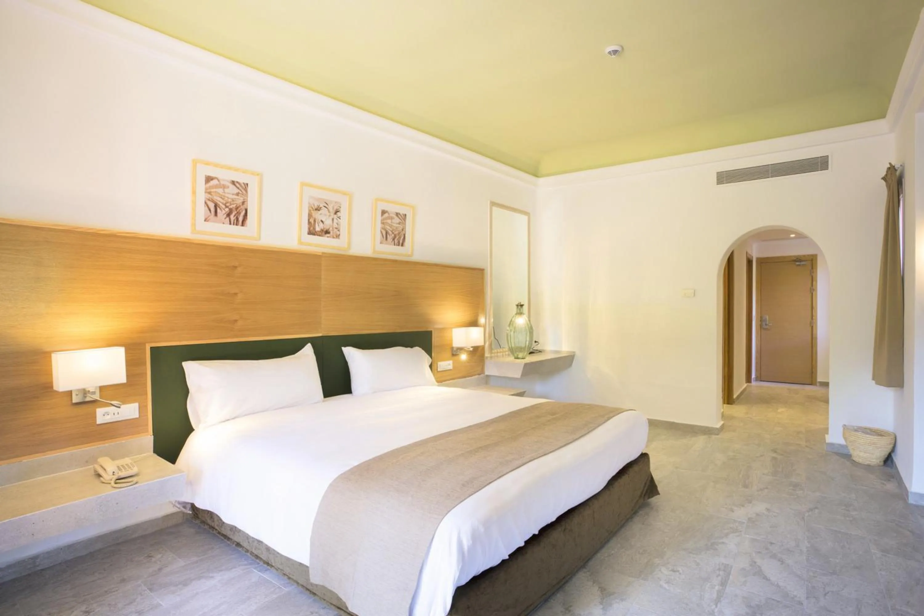 Photo of the whole room, Bed in Hotel Riu Tikida Palmeraie - All Inclusive