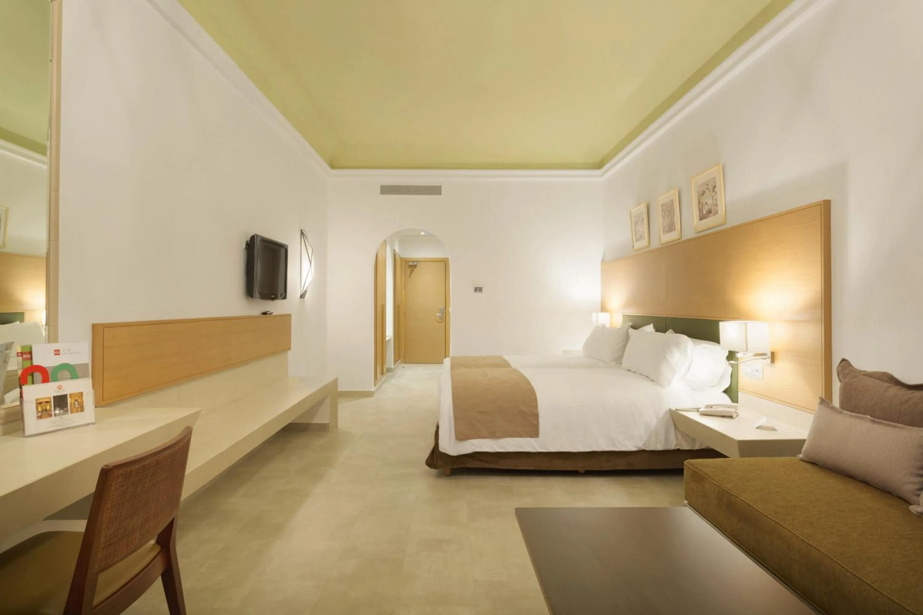 Bed in Hotel Riu Tikida Palmeraie - All Inclusive