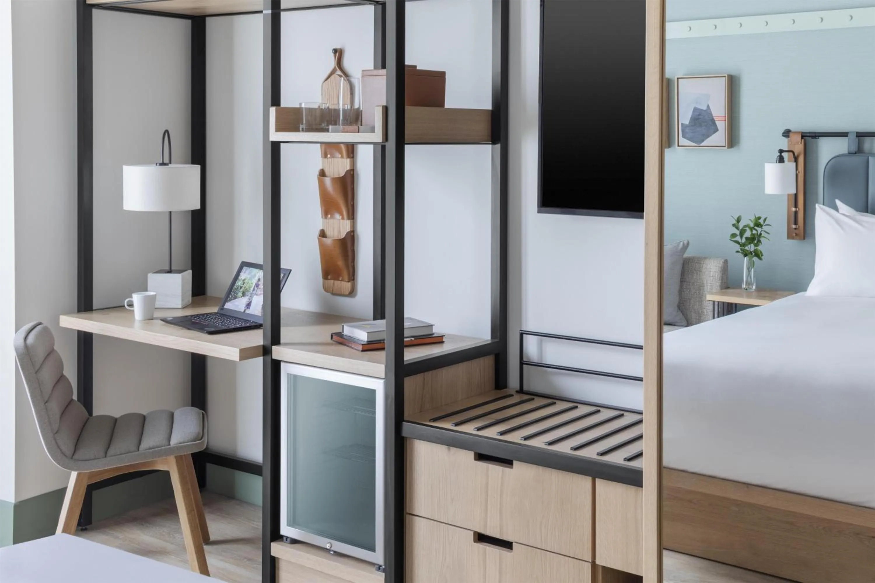 Bedroom, Bed in Hyatt Centric Center City Philadelphia