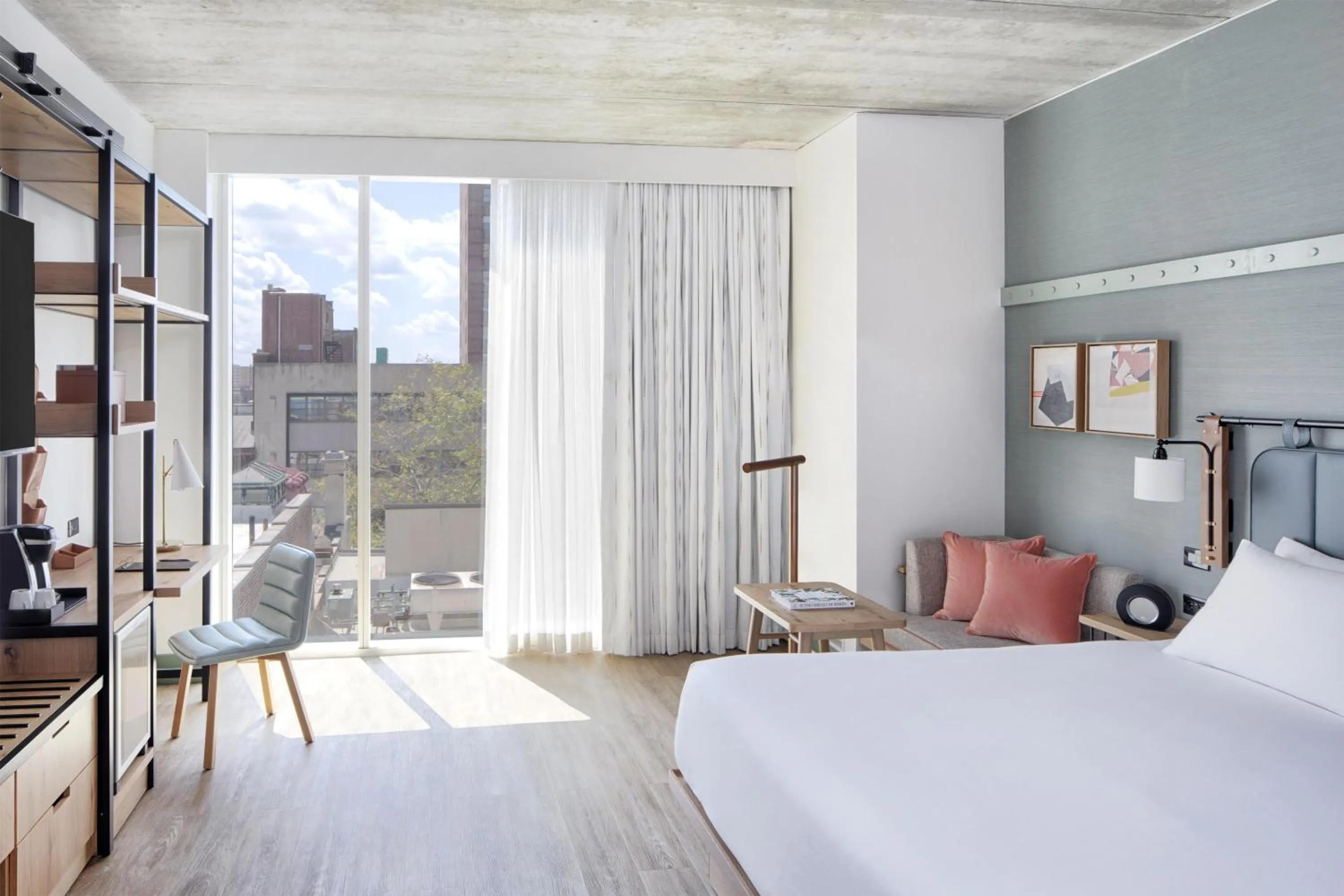 Bedroom, Bed in Hyatt Centric Center City Philadelphia