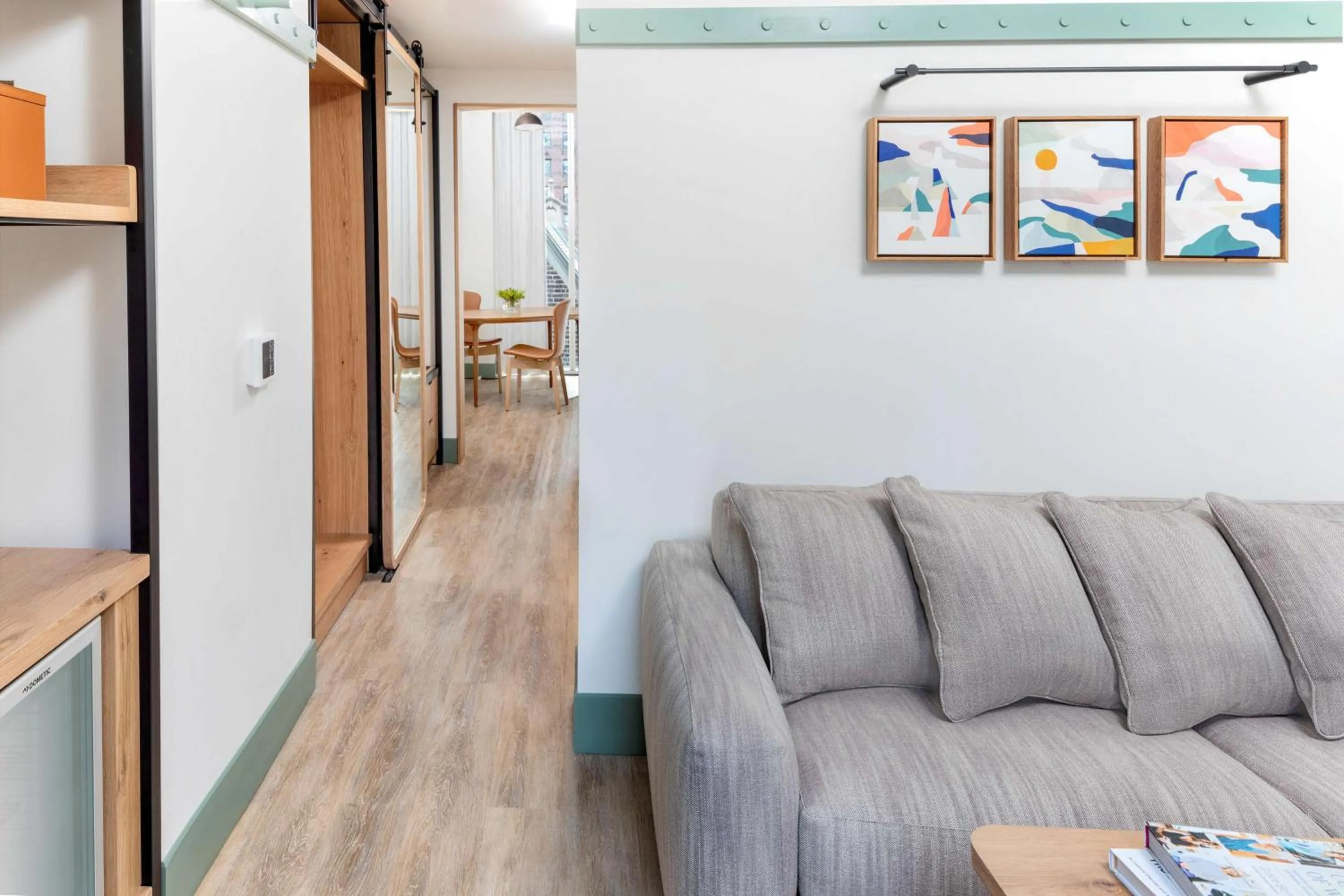 Photo of the whole room in Hyatt Centric Center City Philadelphia