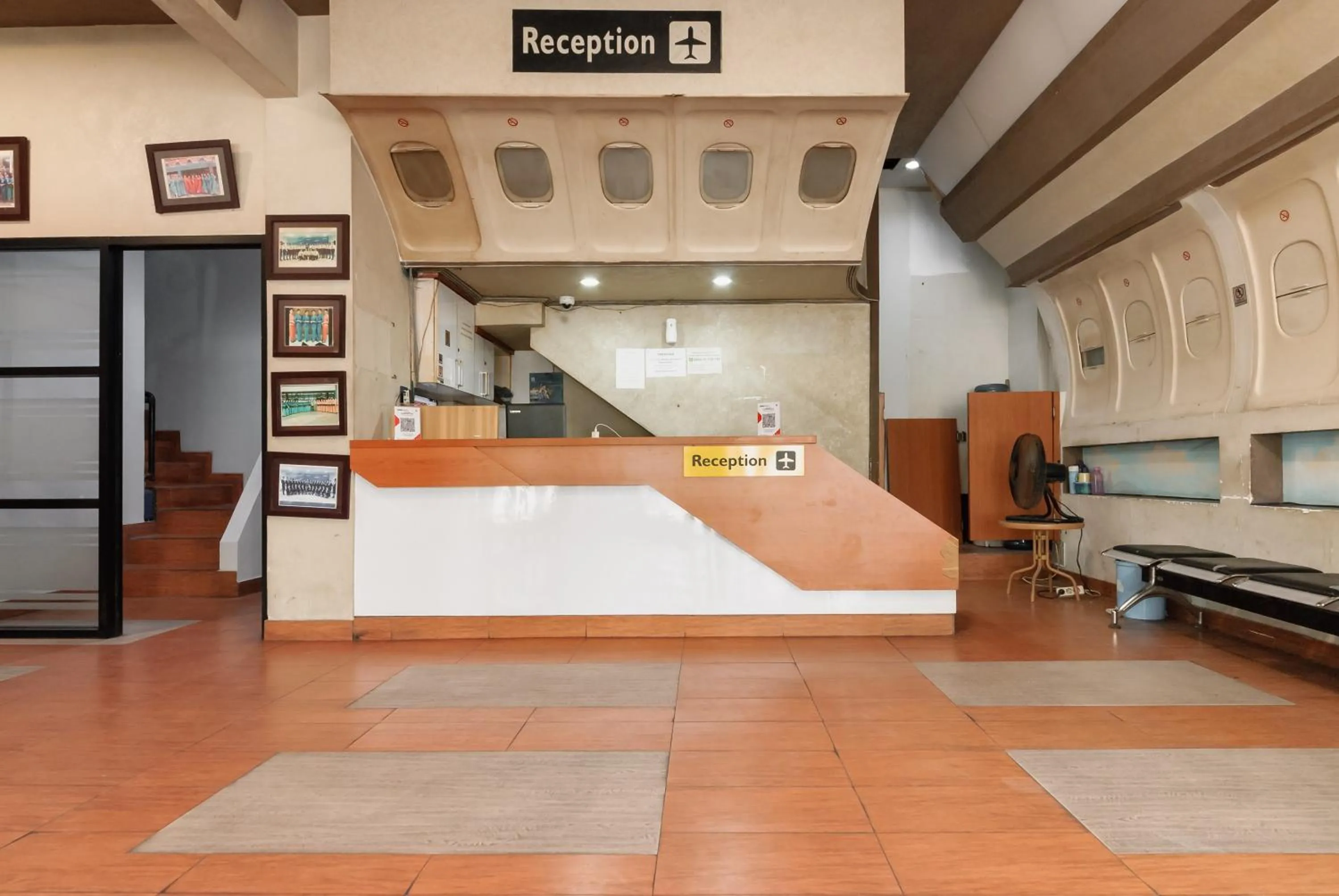 Lobby or reception in RedDoorz near Mandaya Royal Hospital Puri