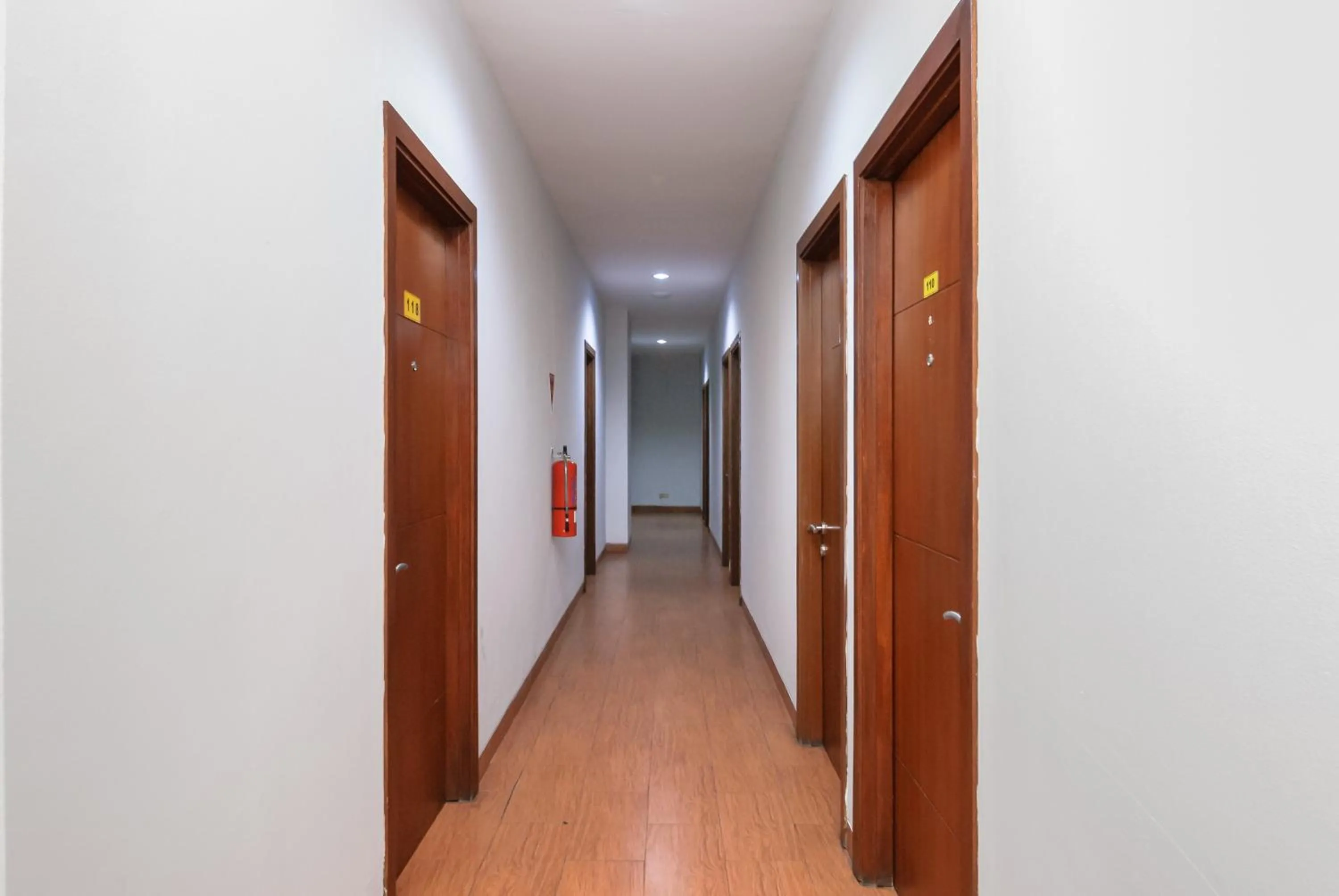 Property building in RedDoorz near Mandaya Royal Hospital Puri