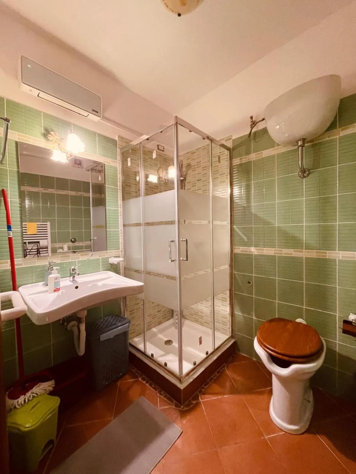 Shower in Da Nonna Pasqualina