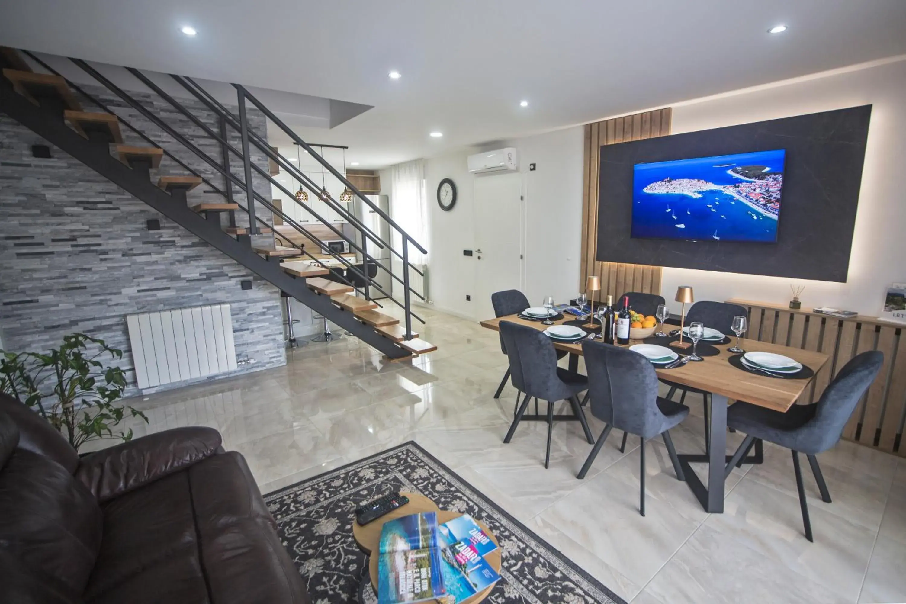 Iadertina Duplex Apartment with Garden Iadertina Duplex Apartment with Garden