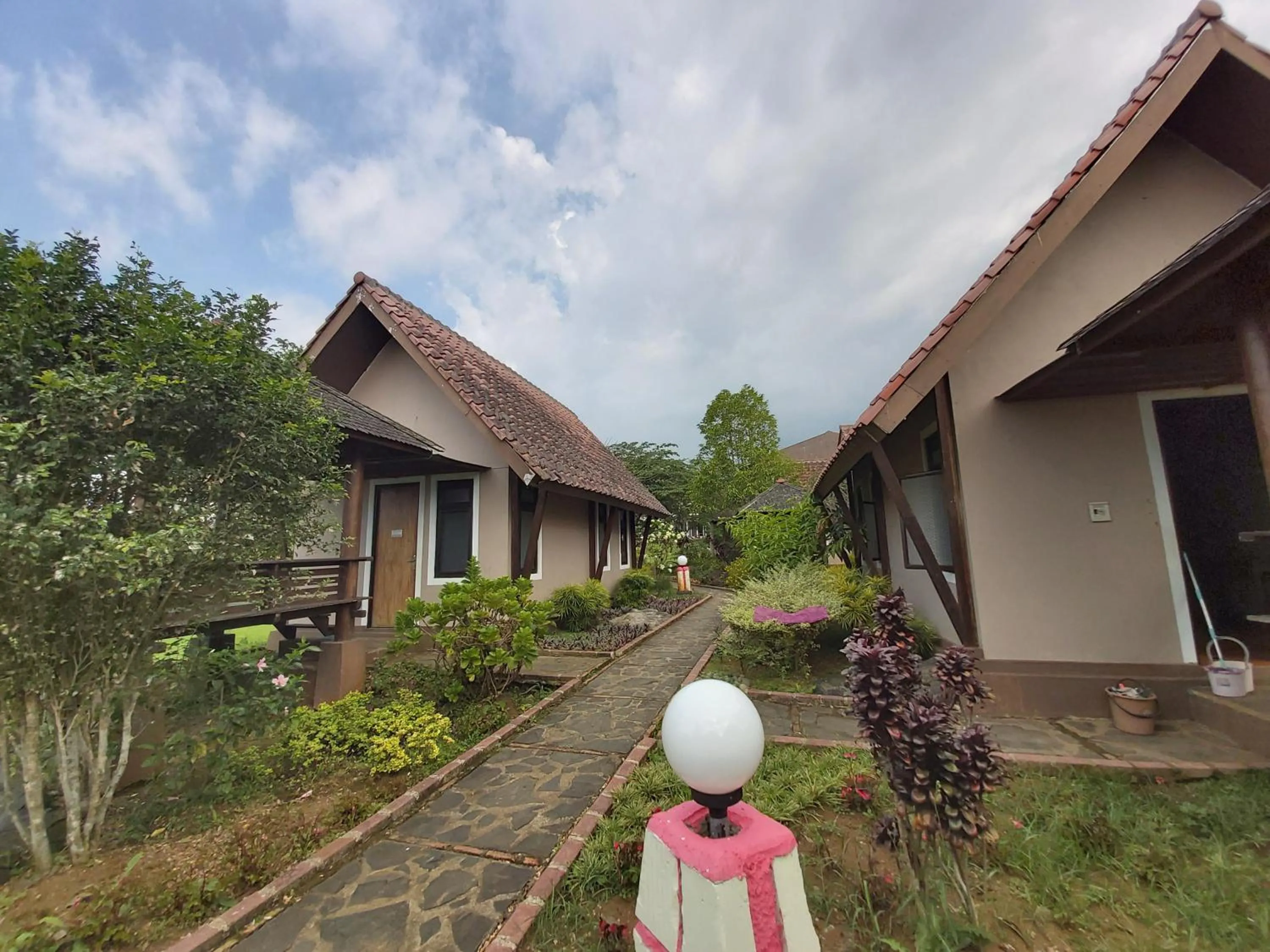 Property building in Degung Hillside