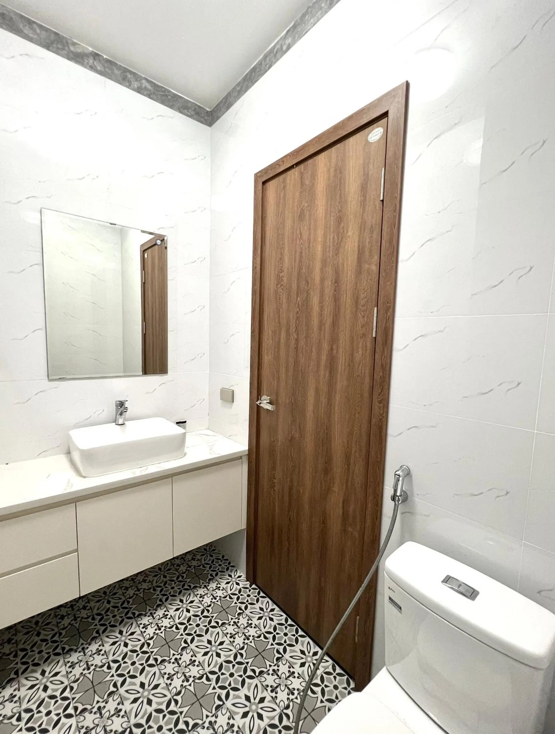 Shower in Merci Vinhomes Imperia Hai Phong