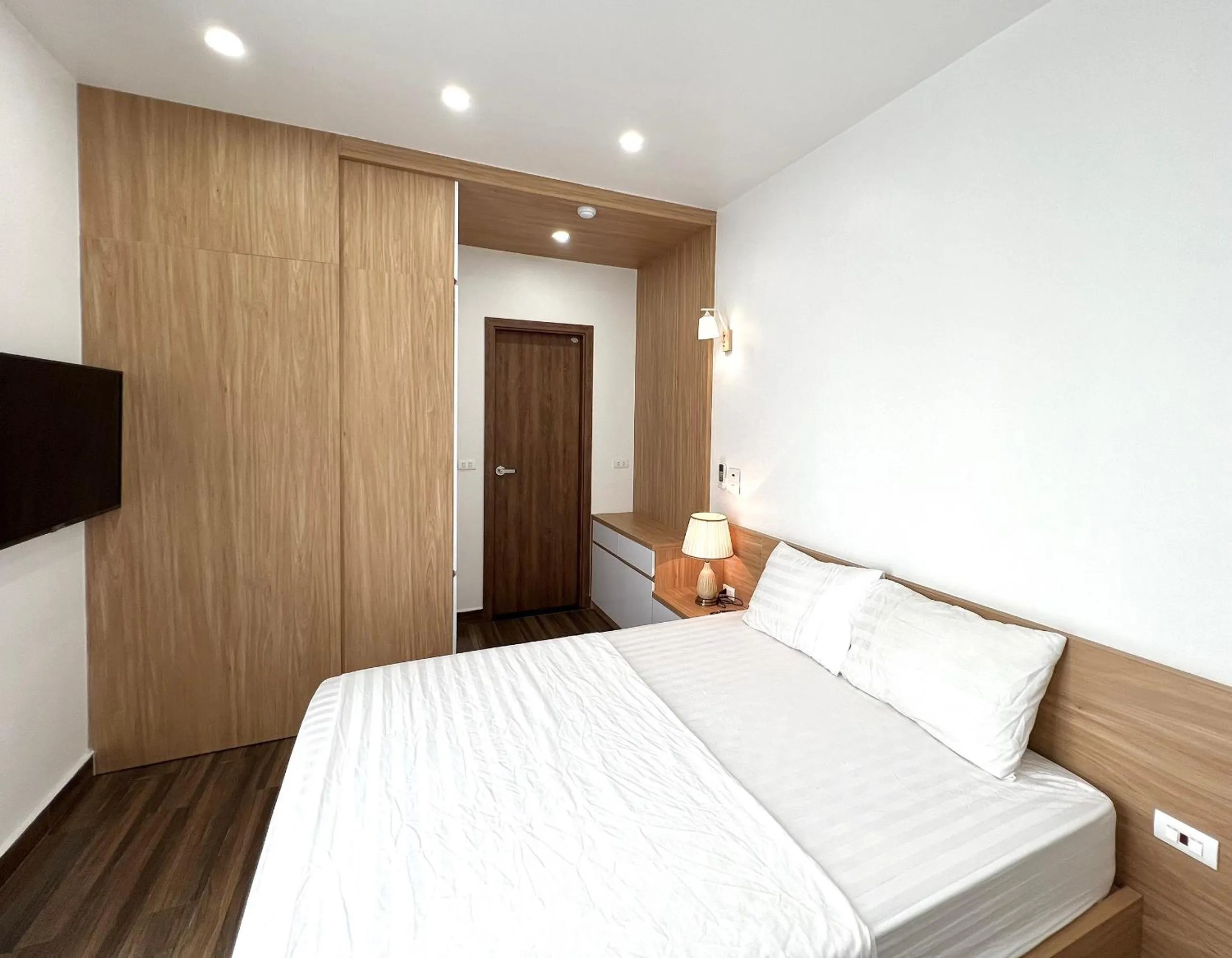 Bed in Merci Vinhomes Imperia Hai Phong