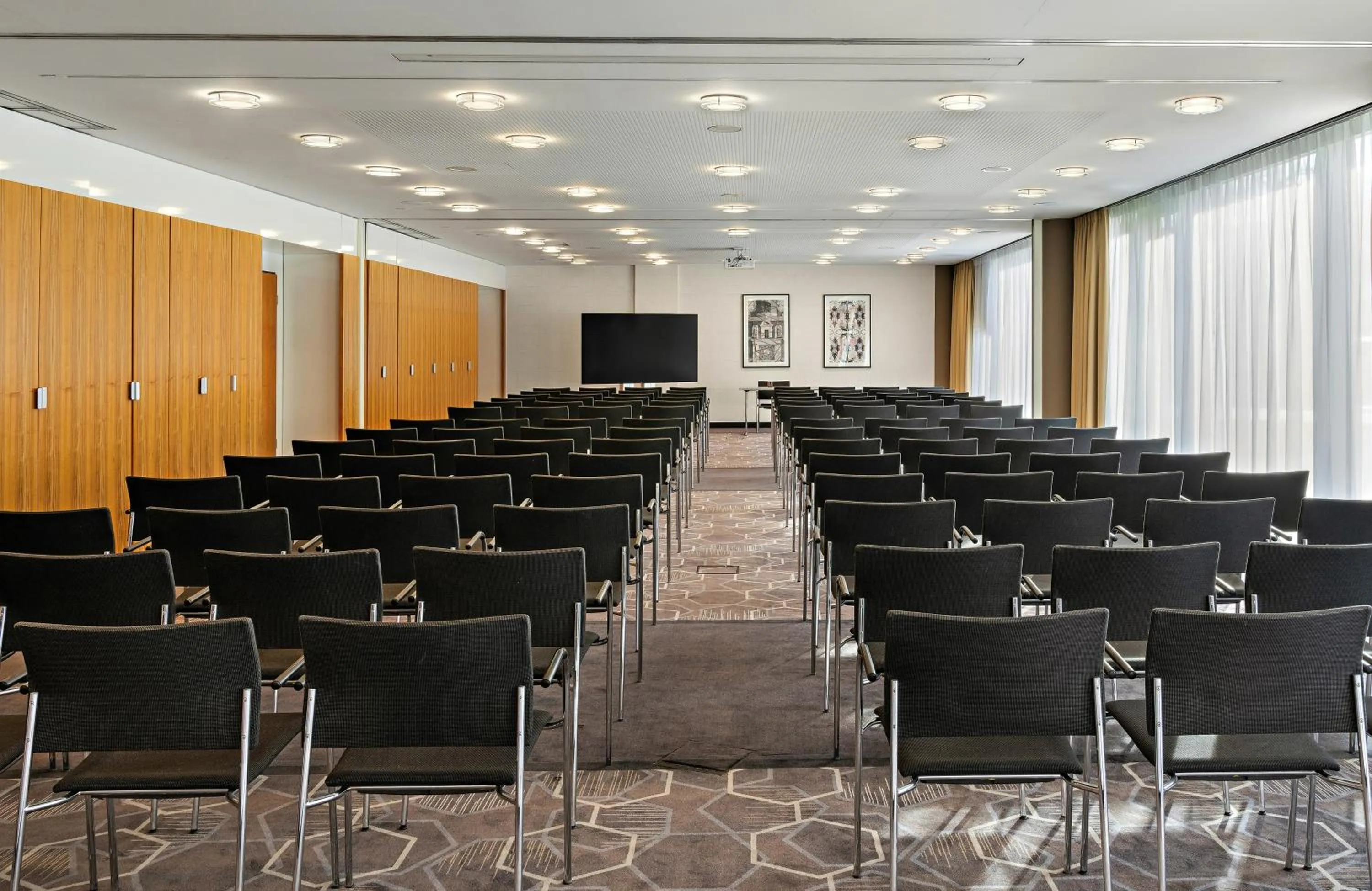 Meeting/conference room in Leonardo Hotel Esslingen