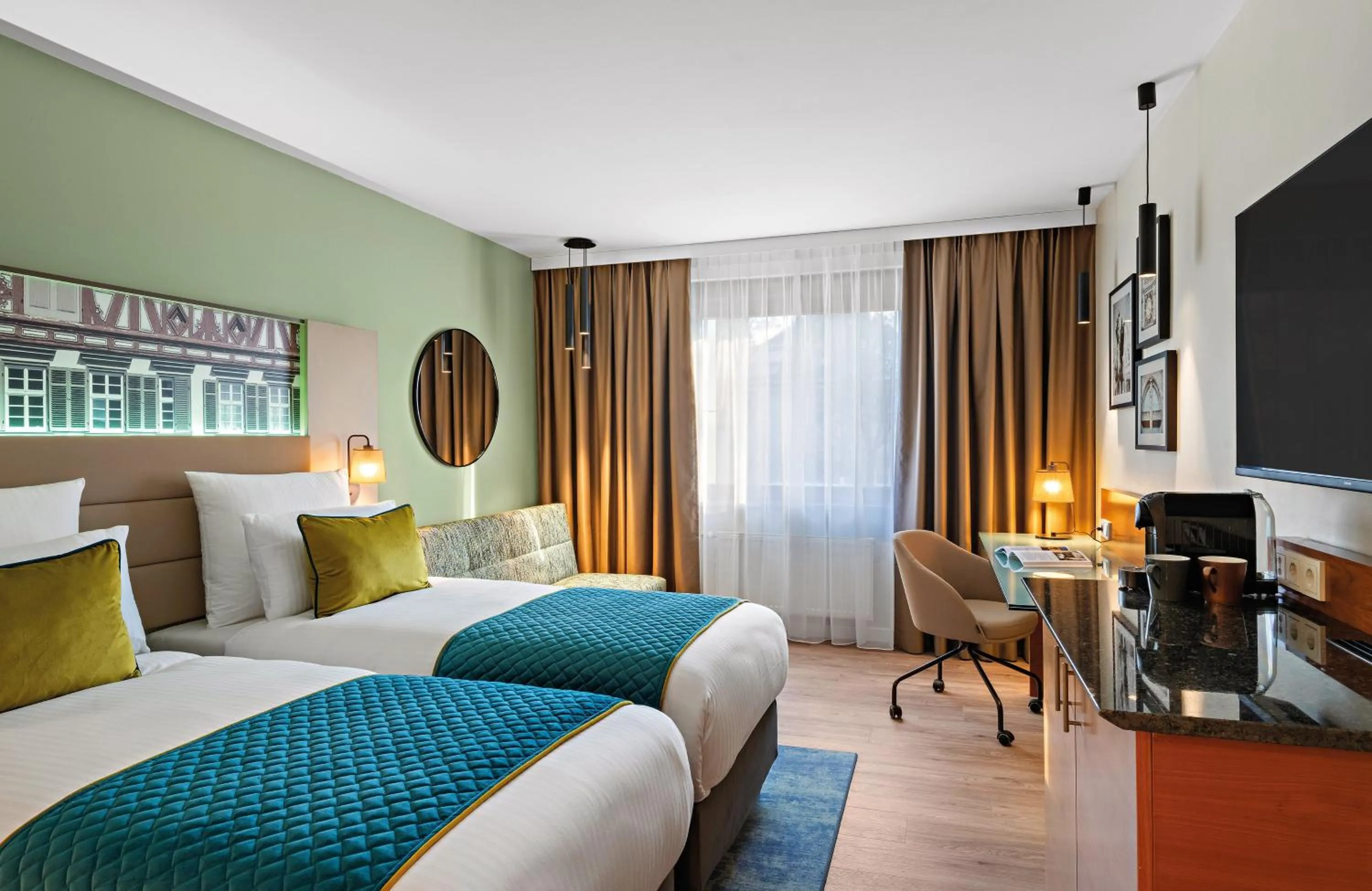 Photo of the whole room, Bed in Leonardo Hotel Esslingen