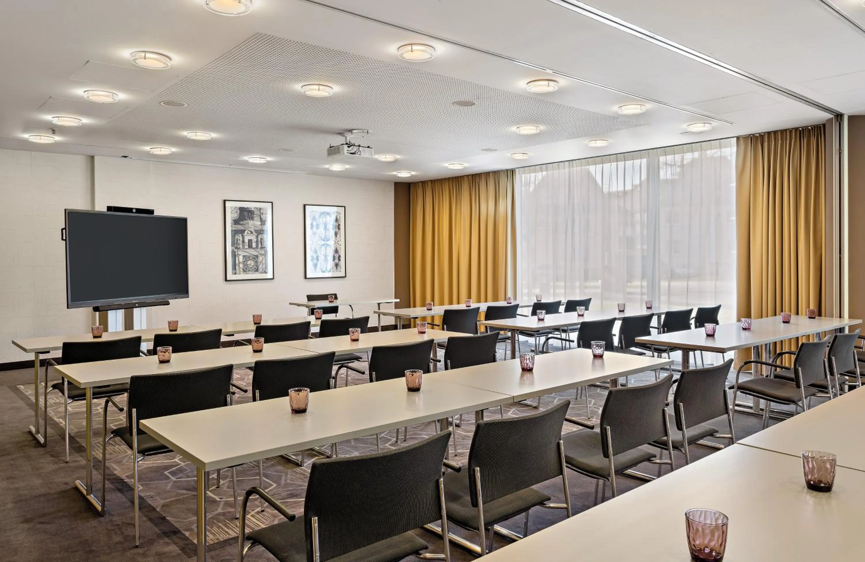 Meeting/conference room in Leonardo Hotel Esslingen