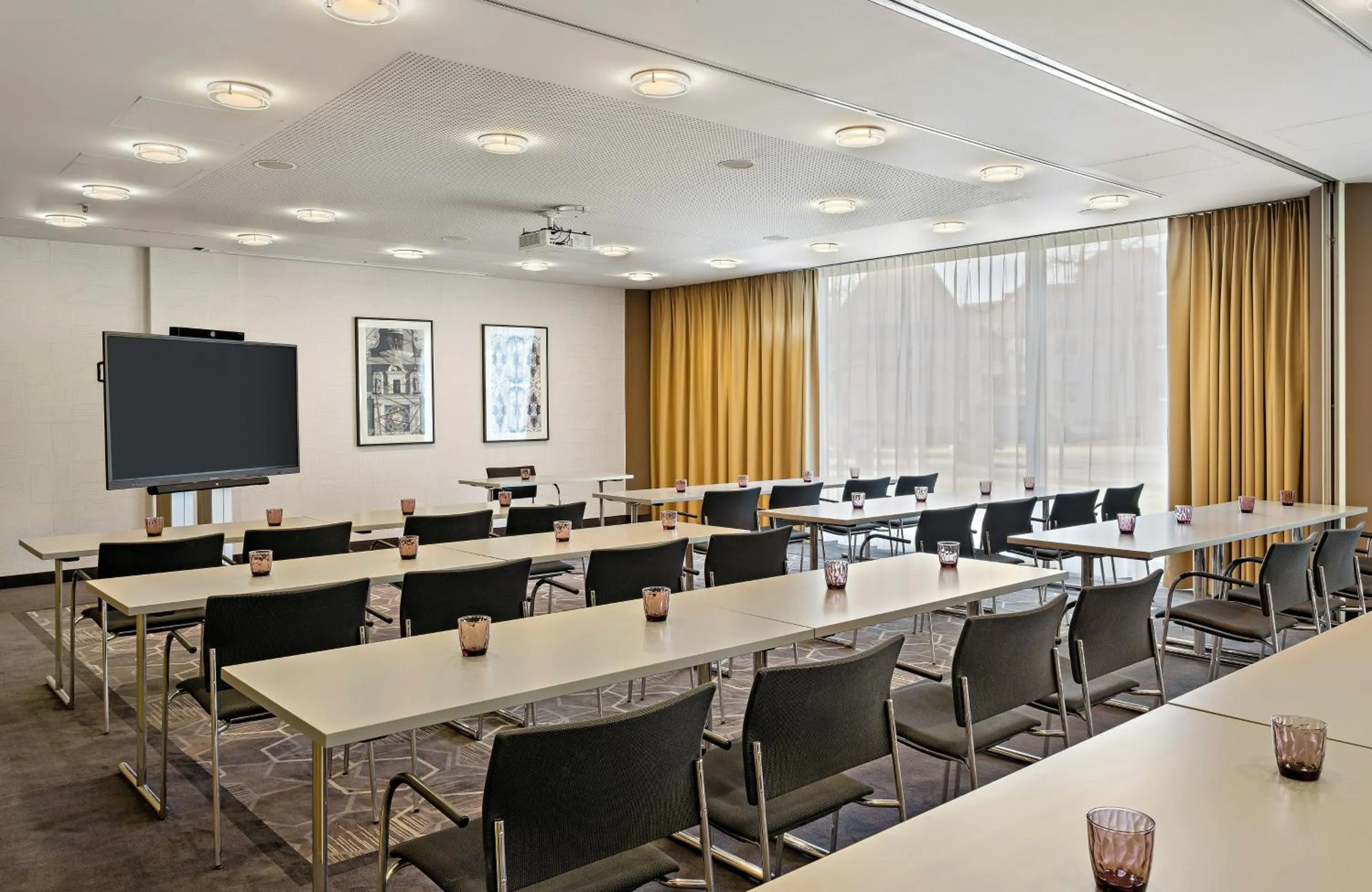 Meeting/conference room in Leonardo Hotel Esslingen