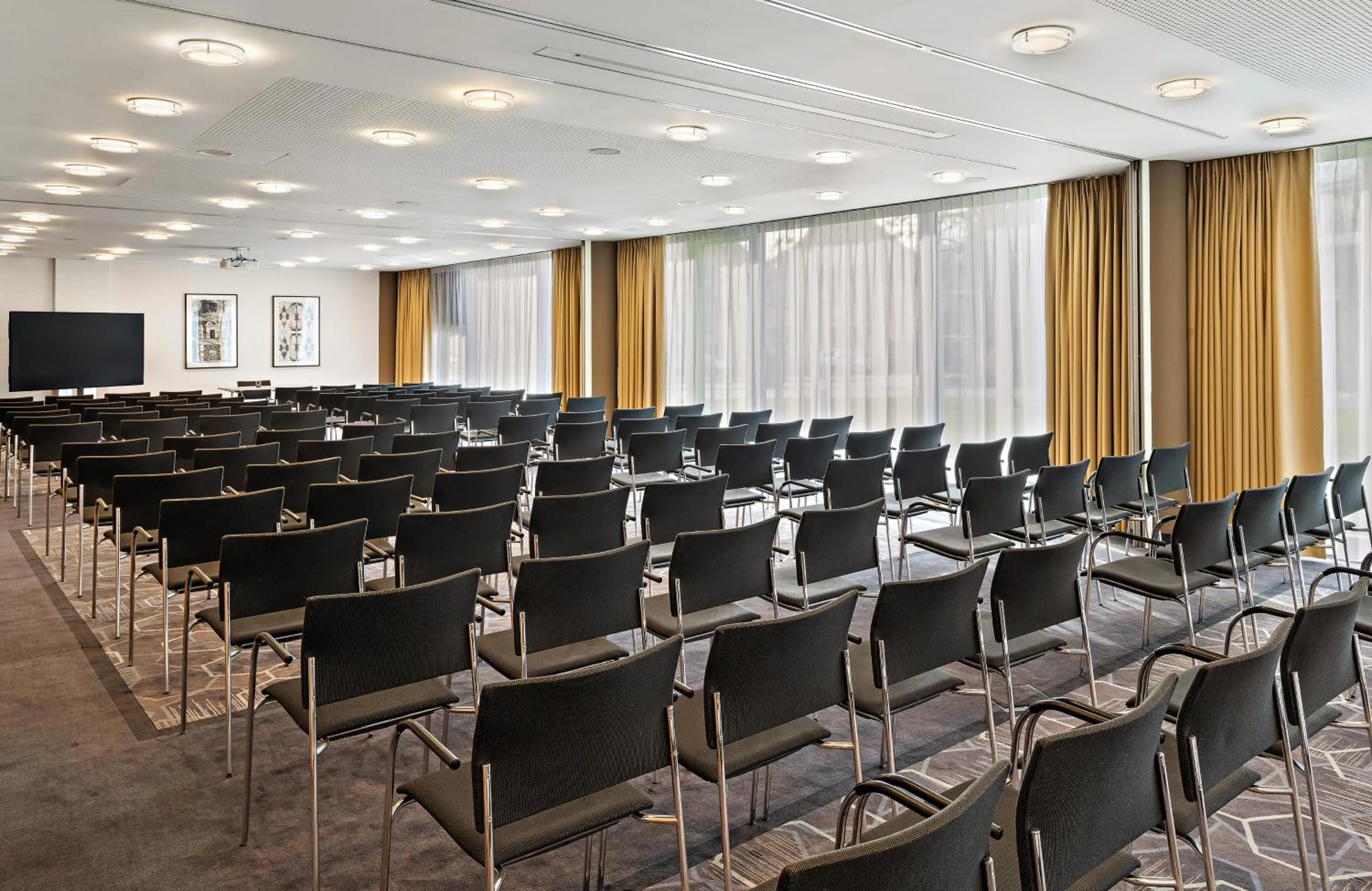 Meeting/conference room in Leonardo Hotel Esslingen